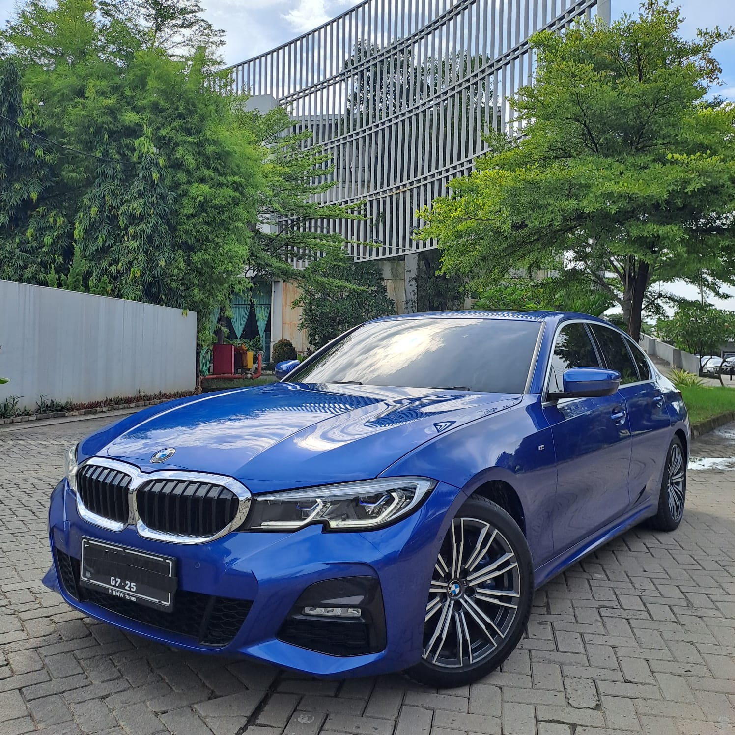 Second Hand 2020 BMW 3 Series Sedan  330i M Sport Second Hand 2020 BMW 3 Series Sedan  330i M Sport