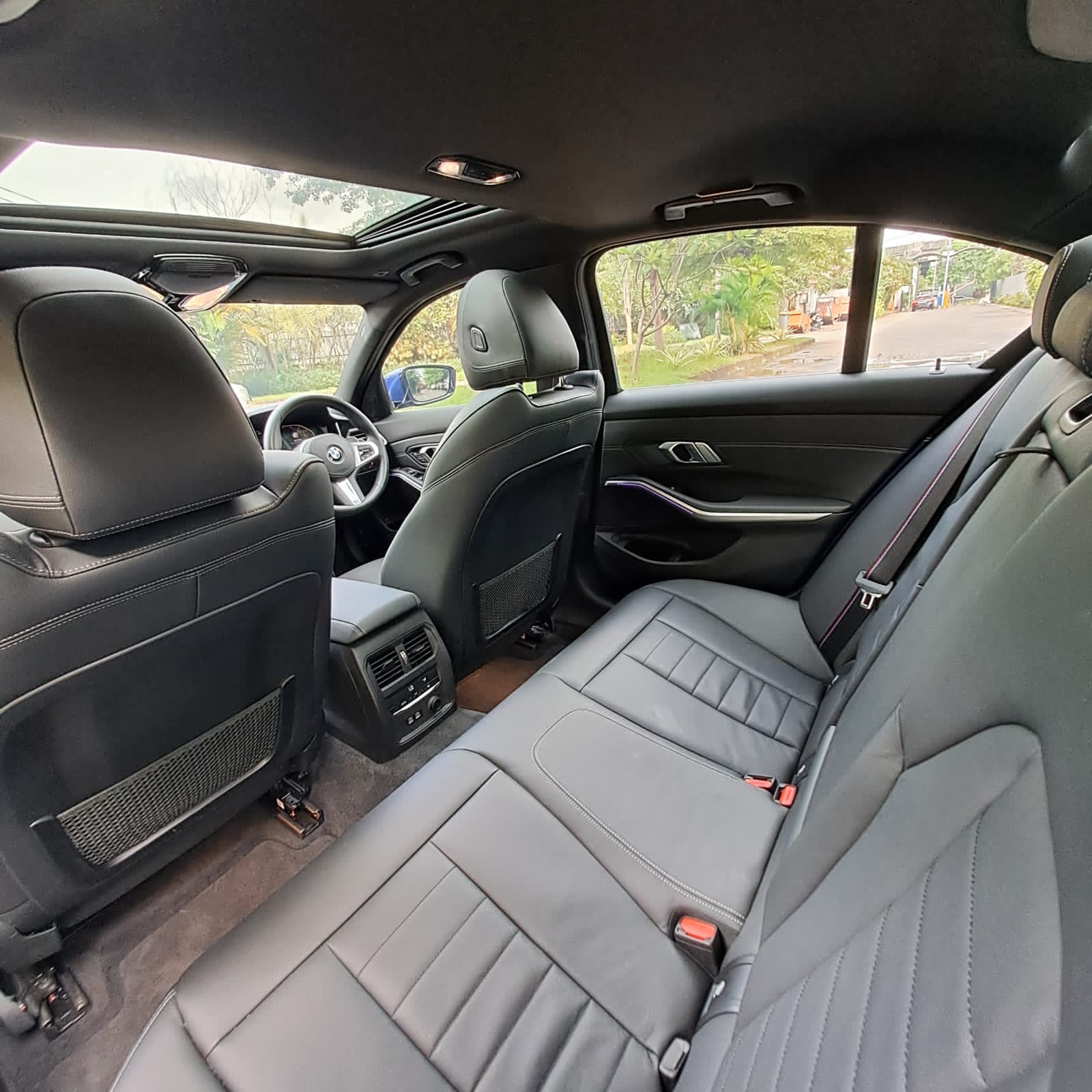 2020 BMW 3 Series Sedan  330i M Sport 2020 BMW 3 Series Sedan  330i M Sport