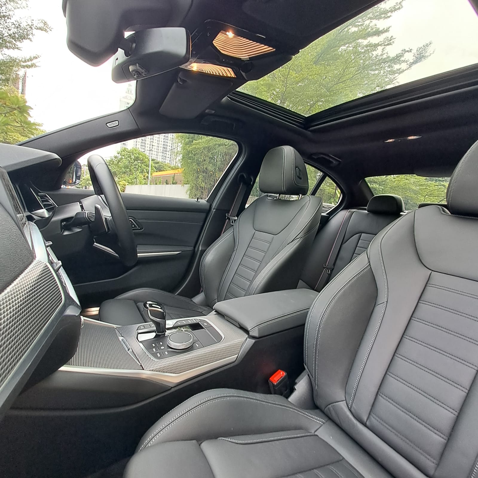 2020 BMW 3 Series Sedan  330i M Sport 2020 BMW 3 Series Sedan  330i M Sport