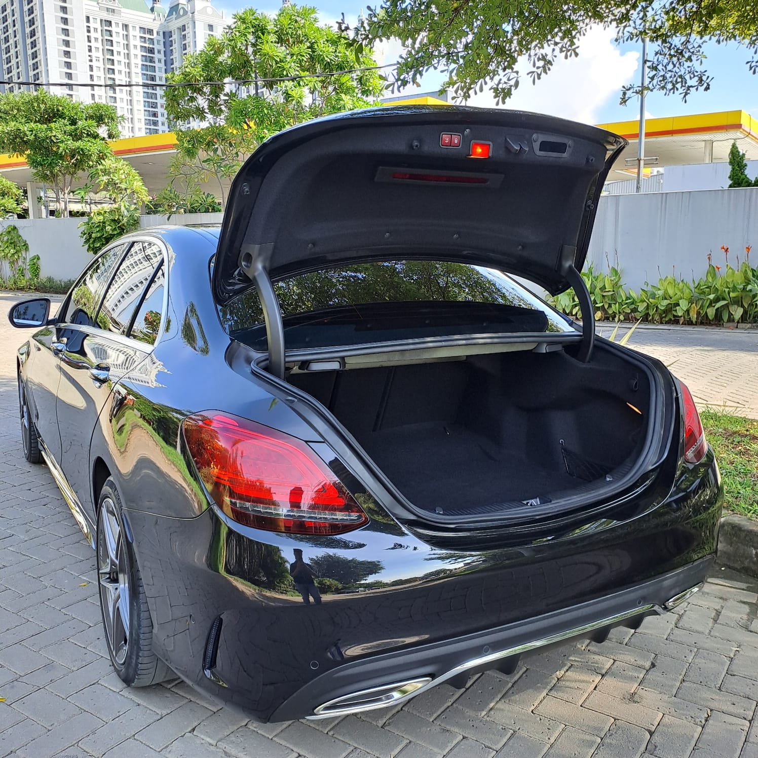 2019 Mercedes Benz C-Class Sedan C 300 AMG Line 2019 Mercedes Benz C-Class Sedan C 300 AMG Line