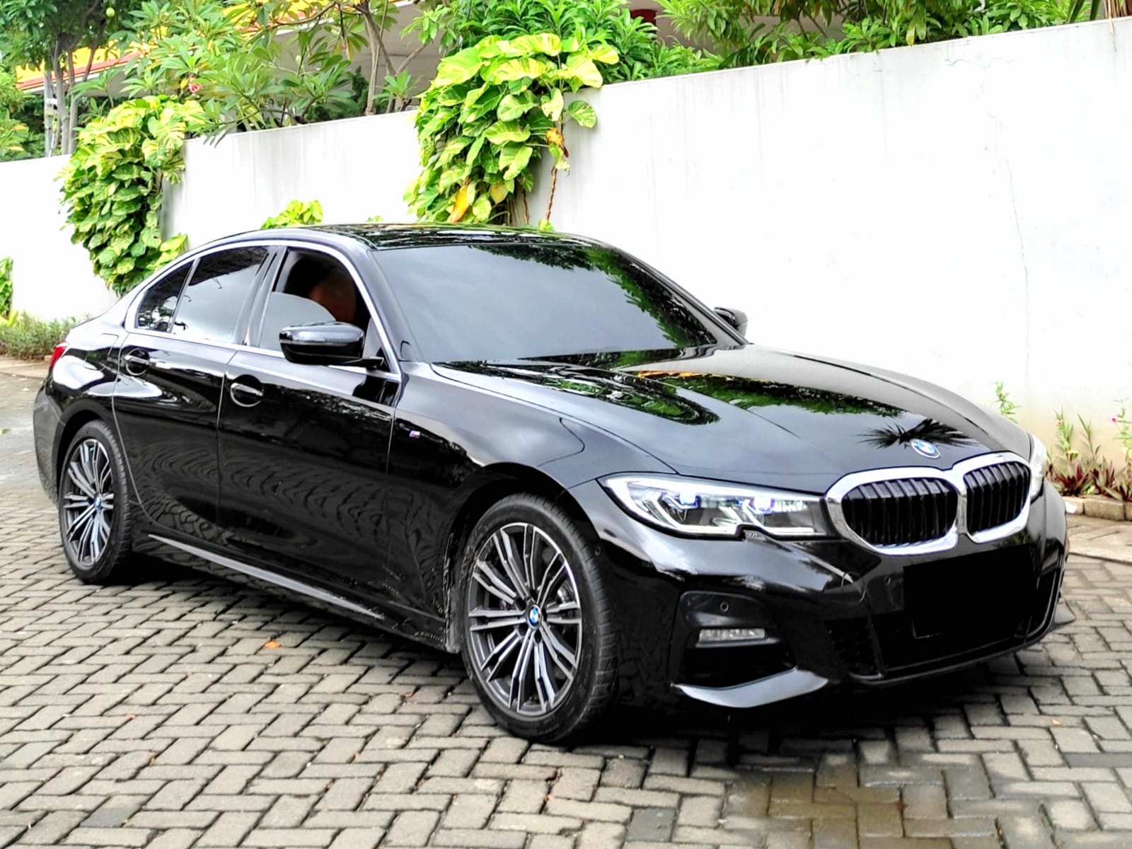 Second Hand 2020 BMW 3 Series Sedan  330i M Sport Second Hand 2020 BMW 3 Series Sedan  330i M Sport