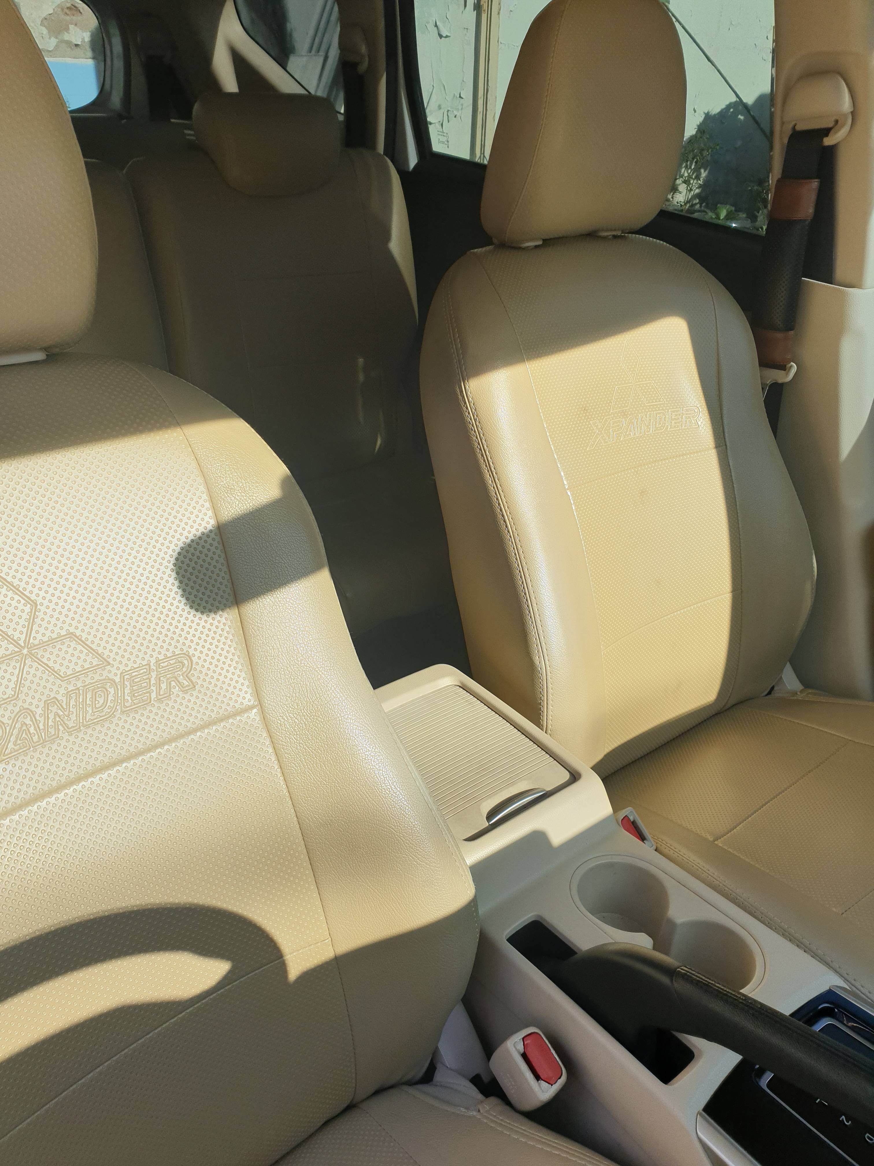 2018 Mitsubishi Xpander  EXCEED 1.5L 4X2 M/T 2018 Mitsubishi Xpander  EXCEED 1.5L 4X2 M/T