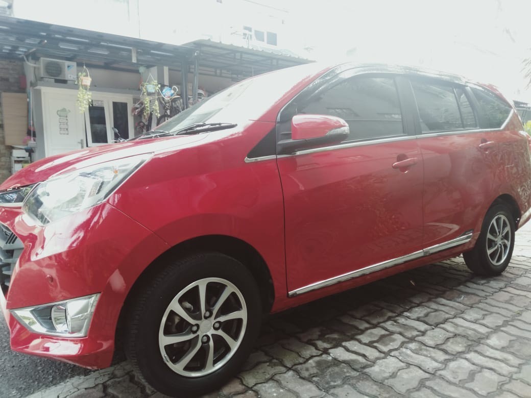 2017 Daihatsu Sigra 1.2 R DLX AT 2017 Daihatsu Sigra 1.2 R DLX AT