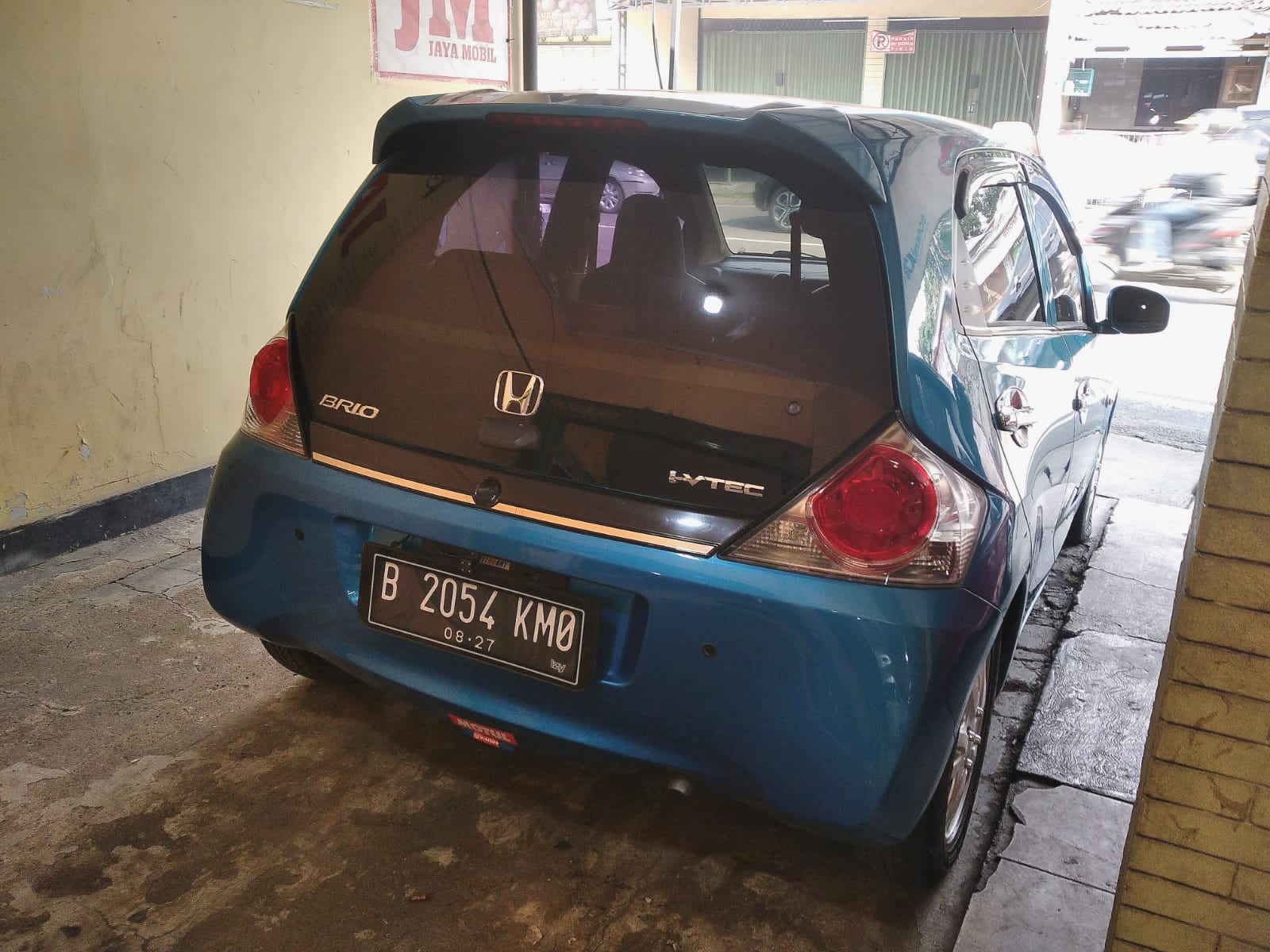 2012 Honda Brio  1.2 E AT 2012 Honda Brio  1.2 E AT