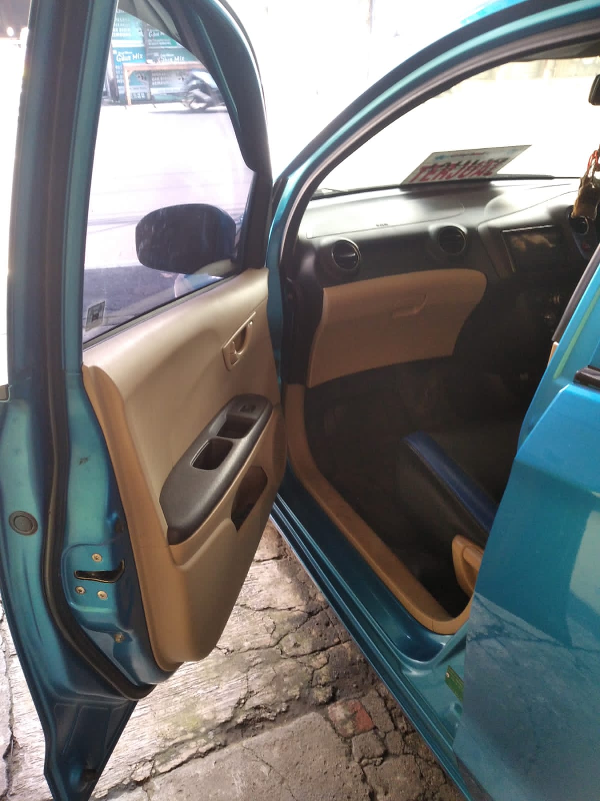 2012 Honda Brio  1.2 E AT 2012 Honda Brio  1.2 E AT