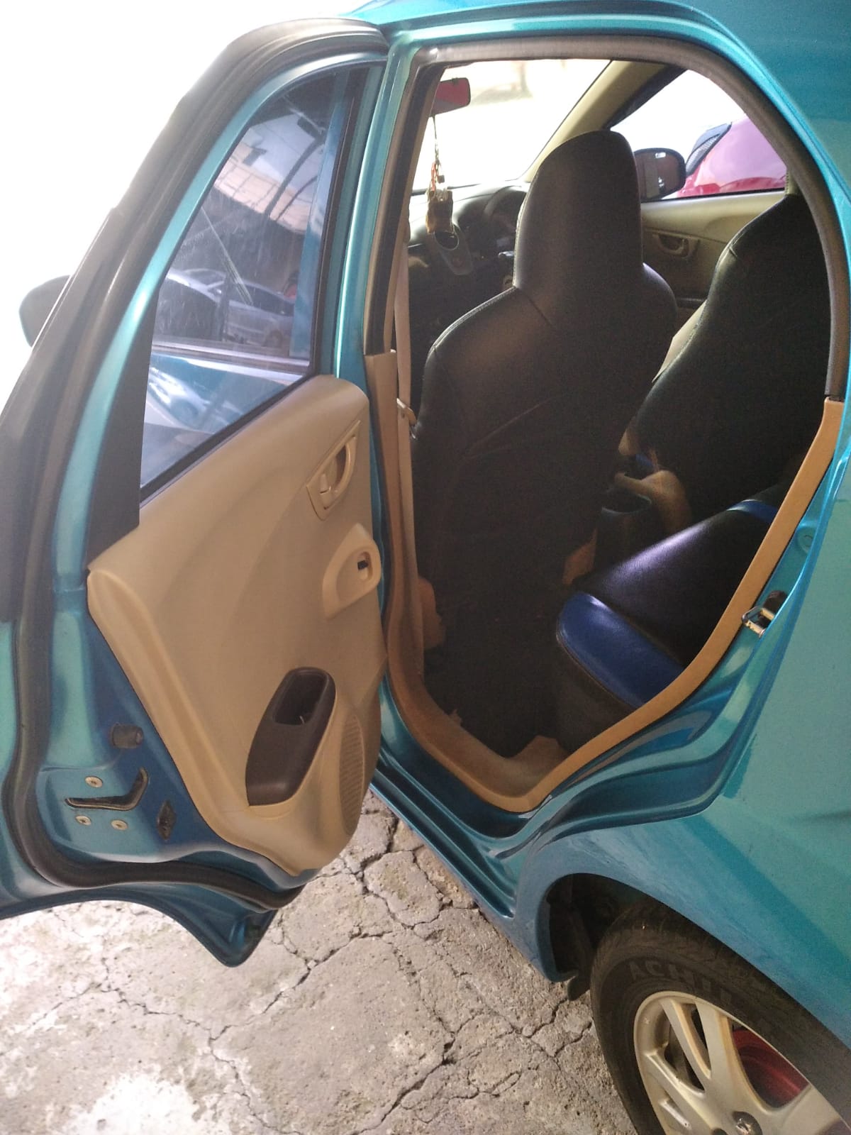 2012 Honda Brio  1.2 E AT 2012 Honda Brio  1.2 E AT