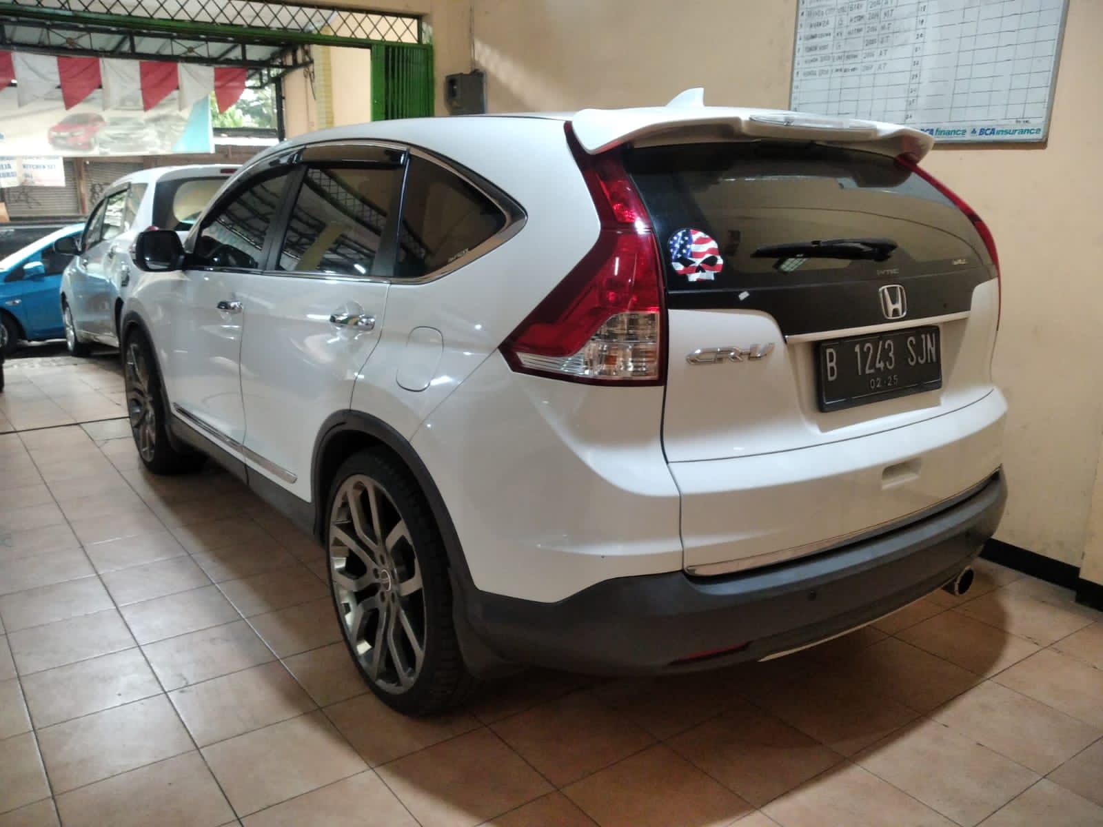 2014 Honda CRV  2.4 I-VTEC AT 2014 Honda CRV  2.4 I-VTEC AT
