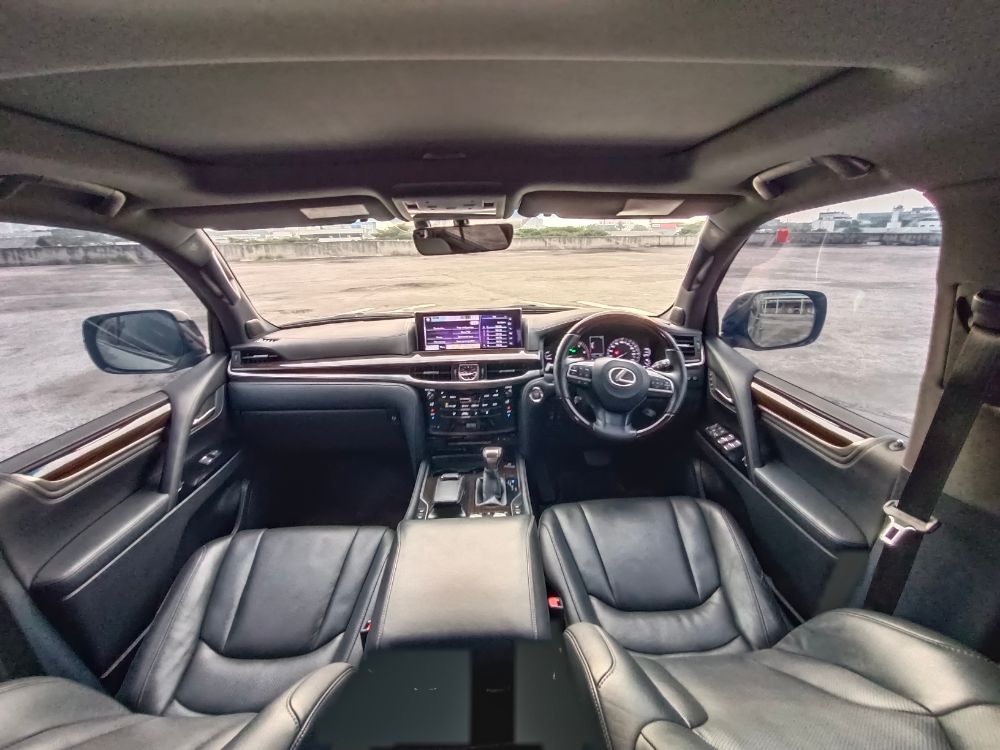 2017 Lexus LX 570 570 tua