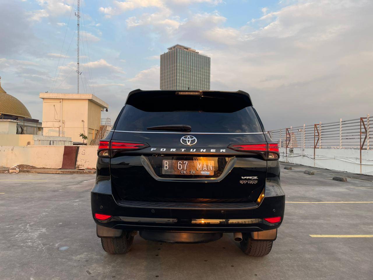 Beli mobil bekas