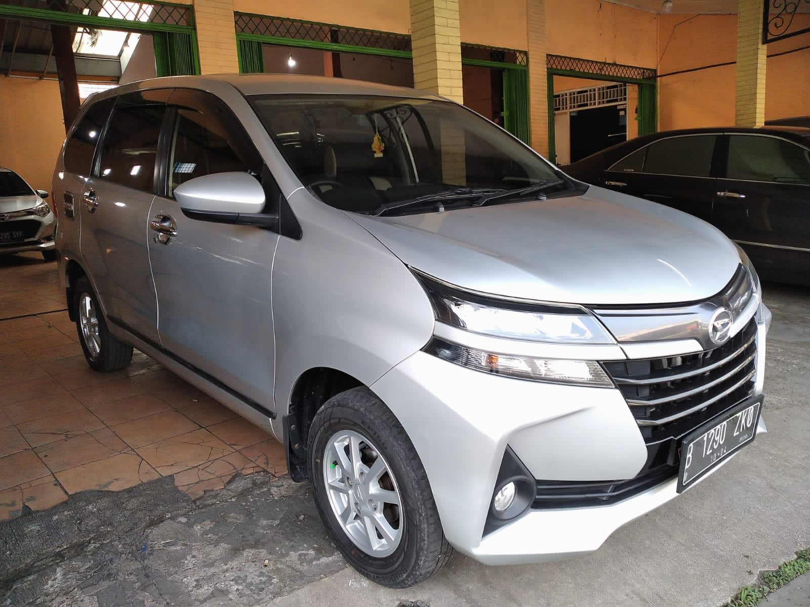 2019 Daihatsu Xenia  X MT 1.3 DLX 2019 Daihatsu Xenia  X MT 1.3 DLX