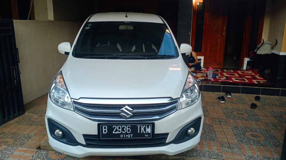 2016 Suzuki Ertiga  Bekas 2016 Suzuki Ertiga  Bekas