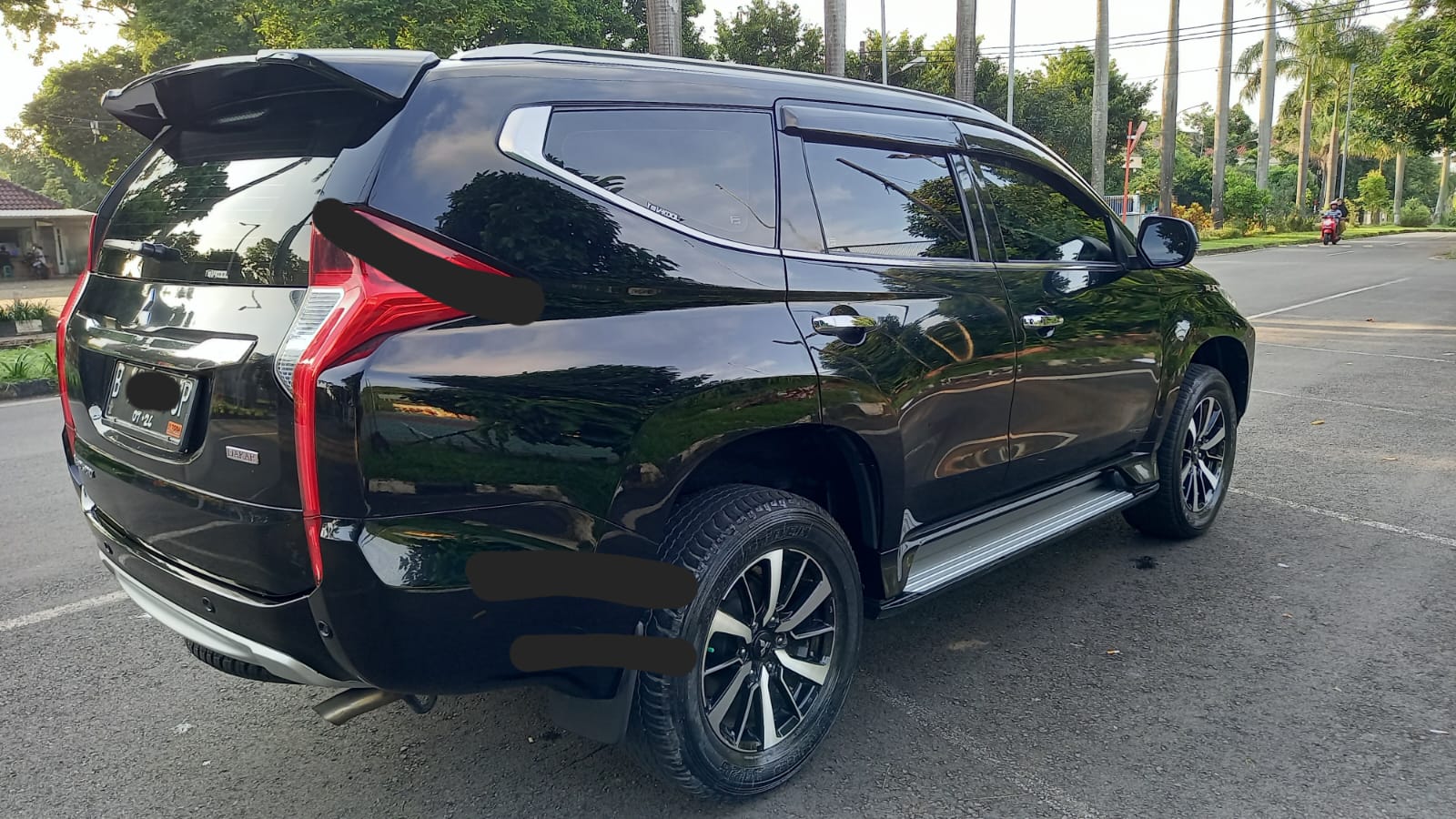 2019 Mitsubishi Pajero Sport  4X4 2.4L DAKAR AT 2019 Mitsubishi Pajero Sport  4X4 2.4L DAKAR AT