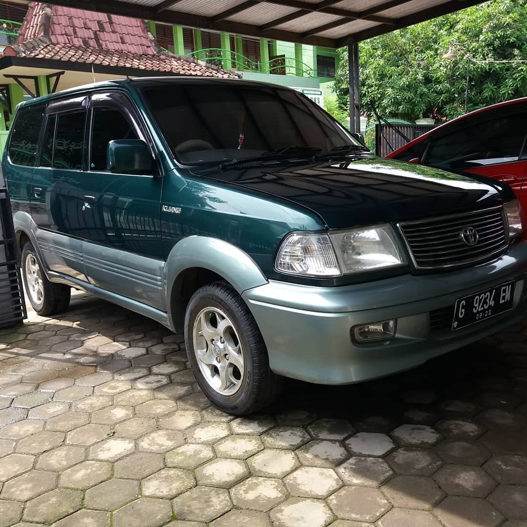 2000 Toyota Kijang  2000 Toyota Kijang