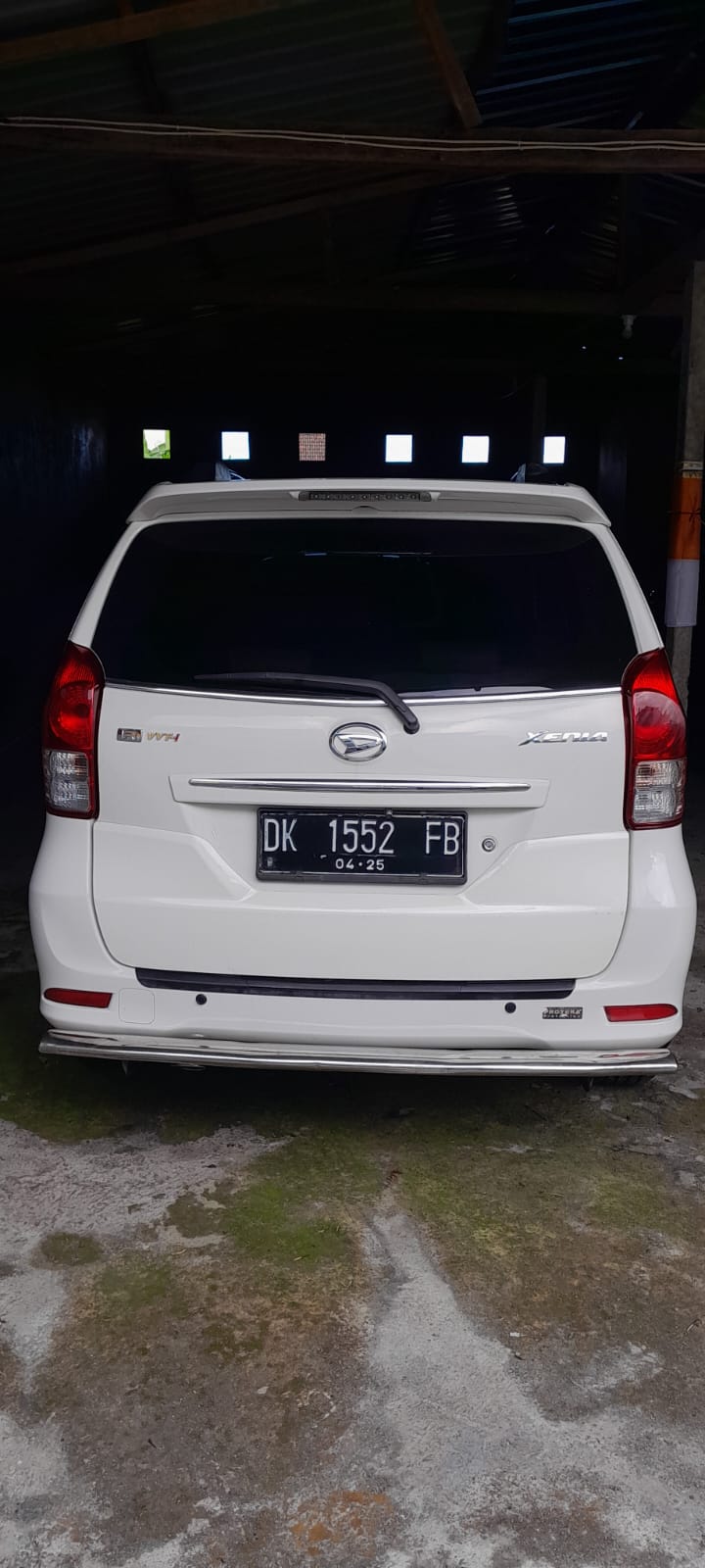 2015 Daihatsu Xenia 2015 Daihatsu Xenia