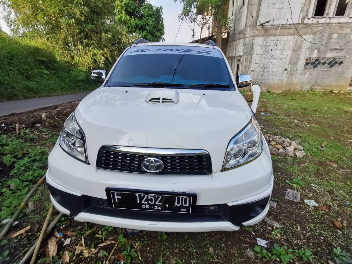 Second Hand 2014 Toyota Rush Second Hand 2014 Toyota Rush