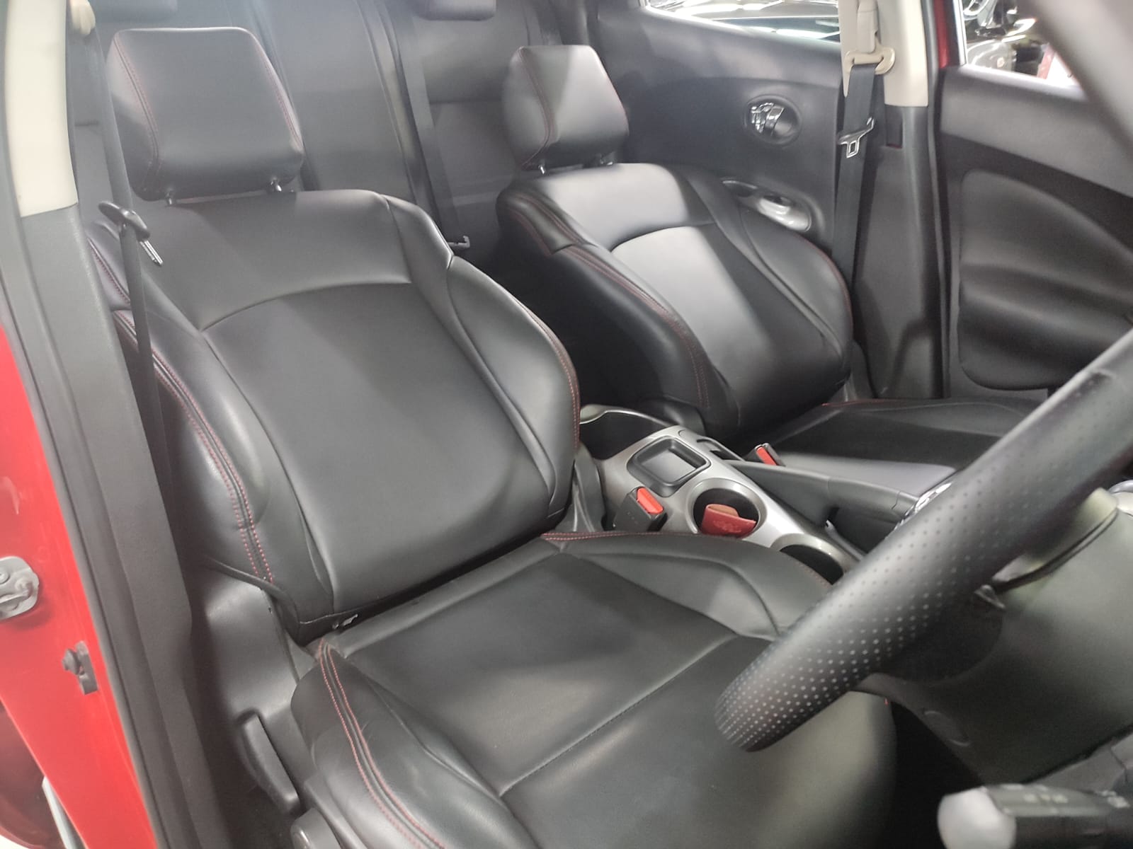 2014 Nissan Juke 1.5L RX CVT 2014 Nissan Juke 1.5L RX CVT