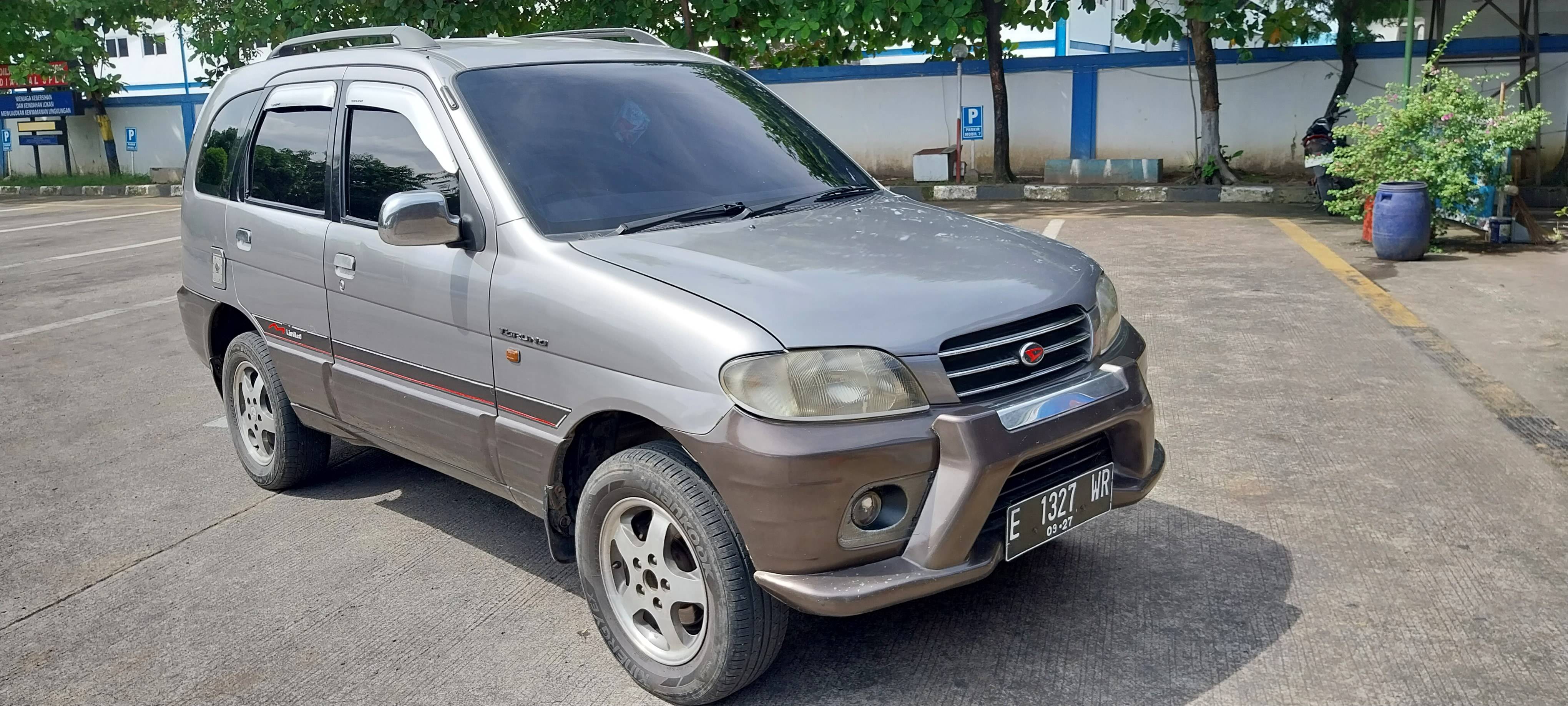 Second Hand 2000 Daihatsu Taruna 1.6 CSX Second Hand 2000 Daihatsu Taruna 1.6 CSX