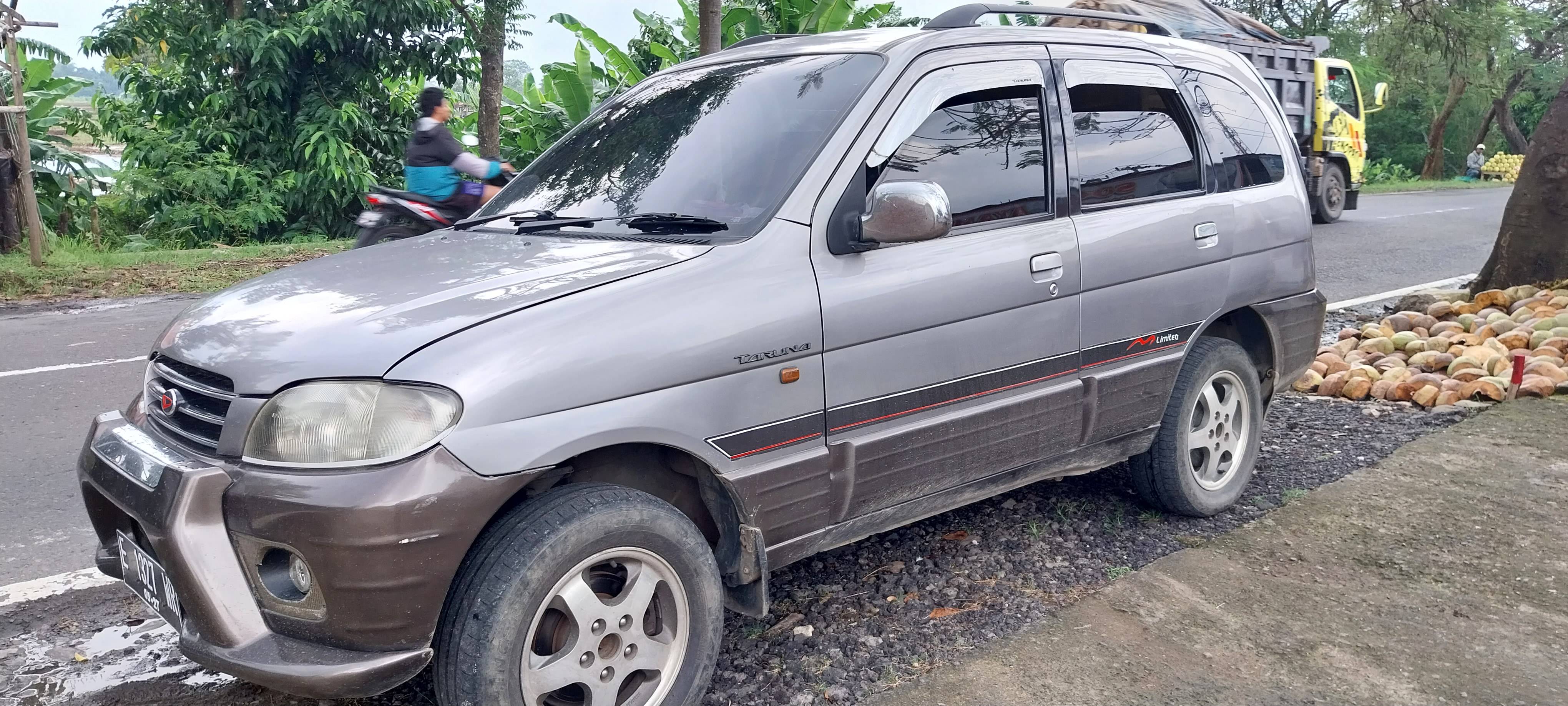 2000 Daihatsu Taruna 1.6 CSX 2000 Daihatsu Taruna 1.6 CSX