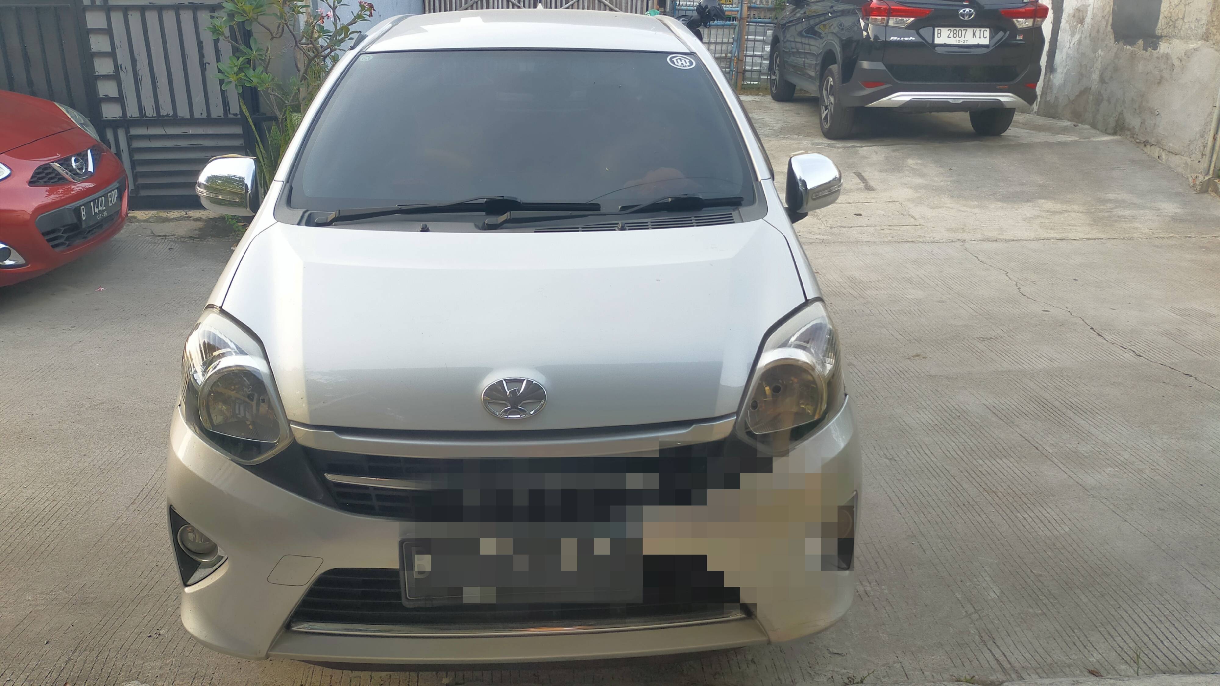 2013 Toyota Agya 1.0L AT 2013 Toyota Agya 1.0L AT