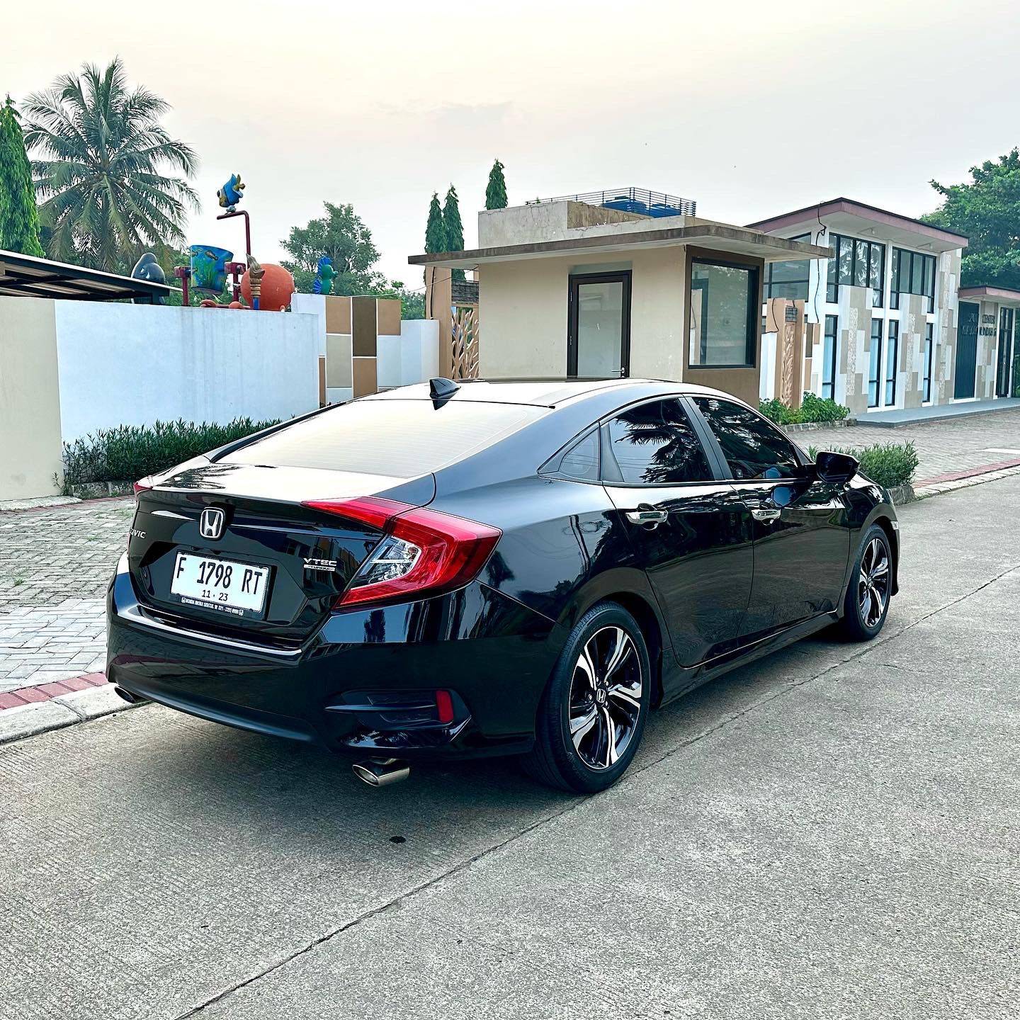 2018 Honda Civic 1.5L Turbo 2018 Honda Civic 1.5L Turbo