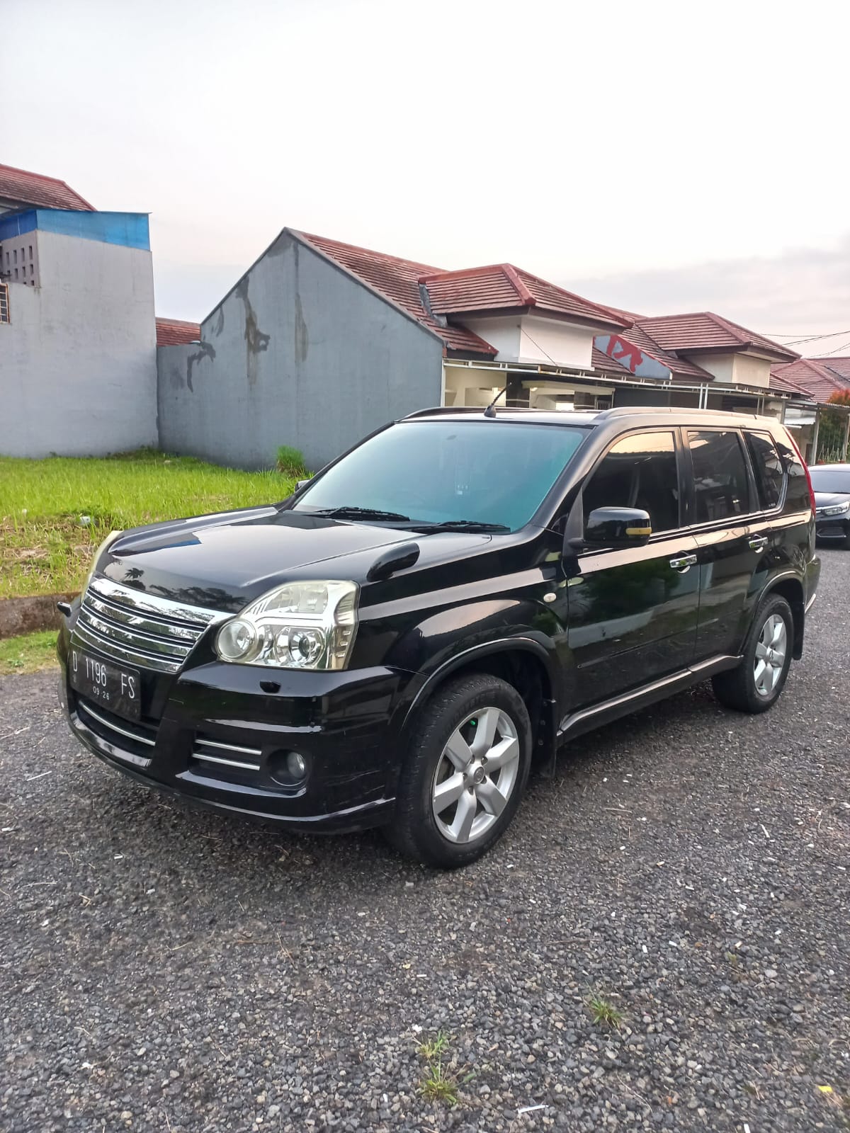 2011 Nissan X-Trail  ST 2.5 XTRONIC CVT AT 2011 Nissan X-Trail  ST 2.5 XTRONIC CVT AT