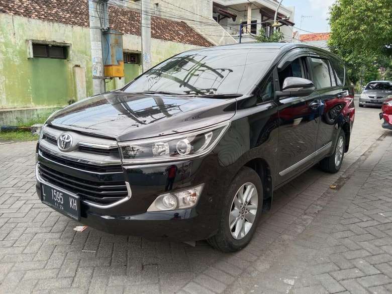 Old 2019 Toyota Kijang Innova REBORN 2.4 V AT DIESEL REBORN 2.4 V AT DIESEL