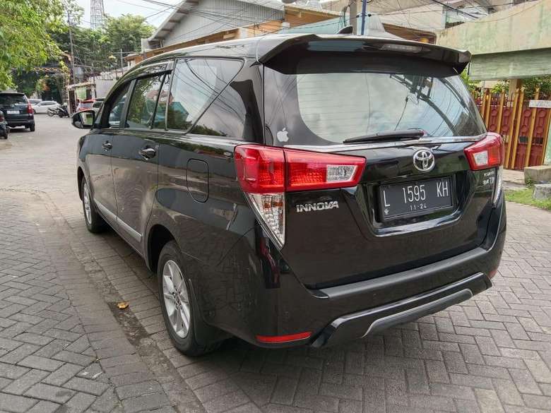 Dijual 2019 Toyota Kijang Innova REBORN 2.4 V AT DIESEL REBORN 2.4 V AT DIESEL Bekas