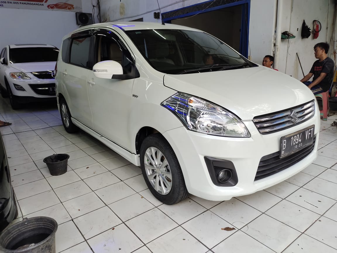 2013 Suzuki Ertiga Dreza 2013 Suzuki Ertiga Dreza
