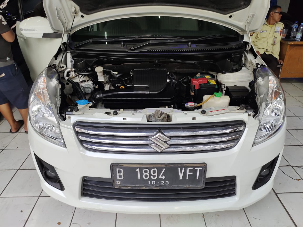 2013 Suzuki Ertiga Dreza 2013 Suzuki Ertiga Dreza