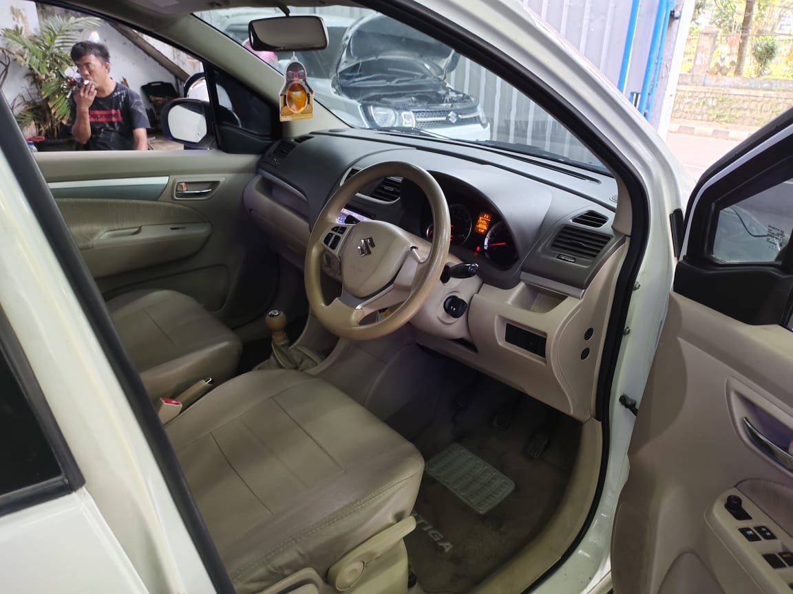 2013 Suzuki Ertiga Dreza 2013 Suzuki Ertiga Dreza