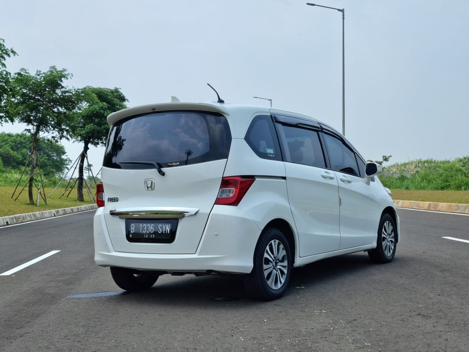 2013 Honda Freed 2013 Honda Freed