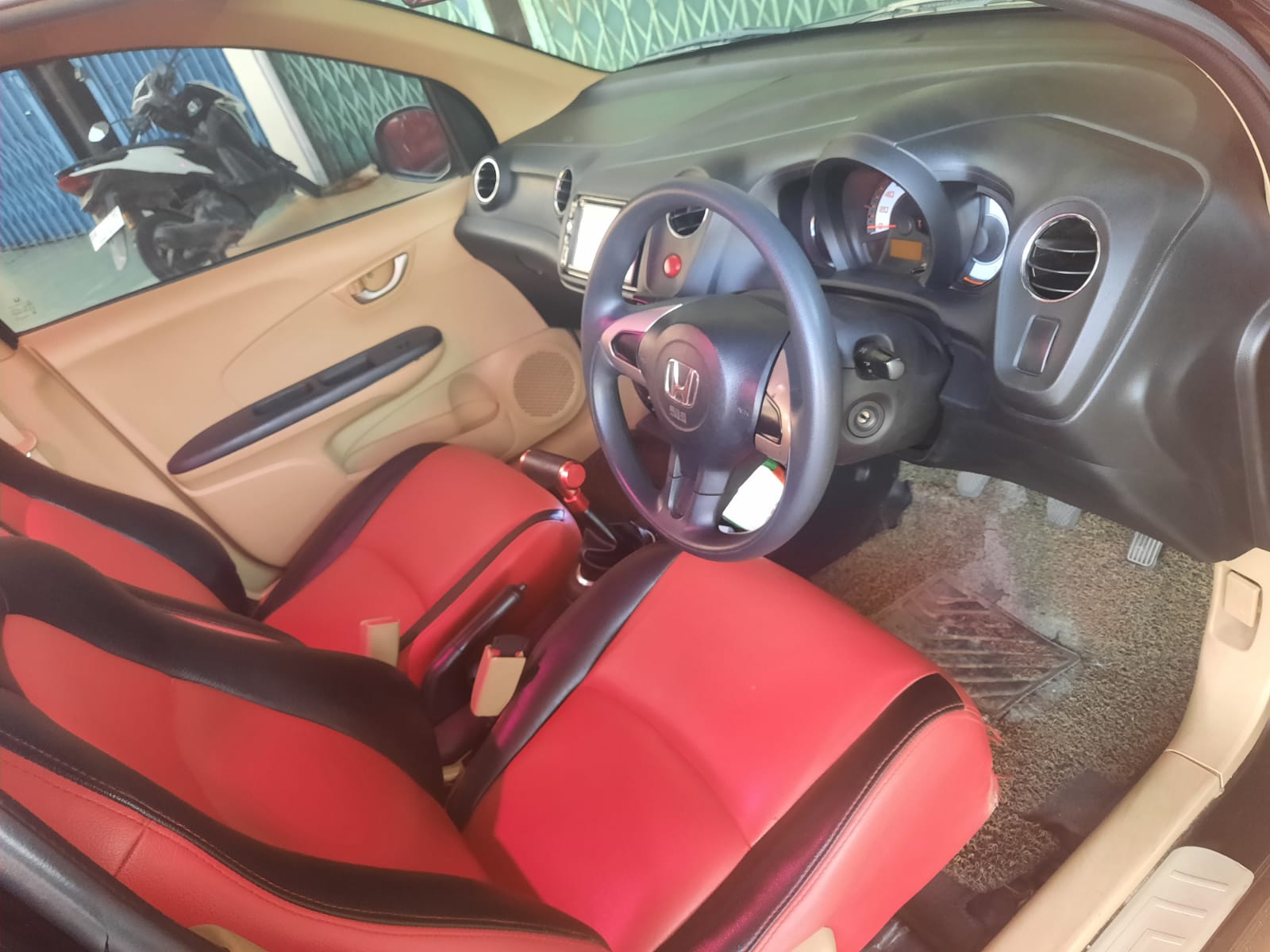 2016 Honda Brio 2016 Honda Brio