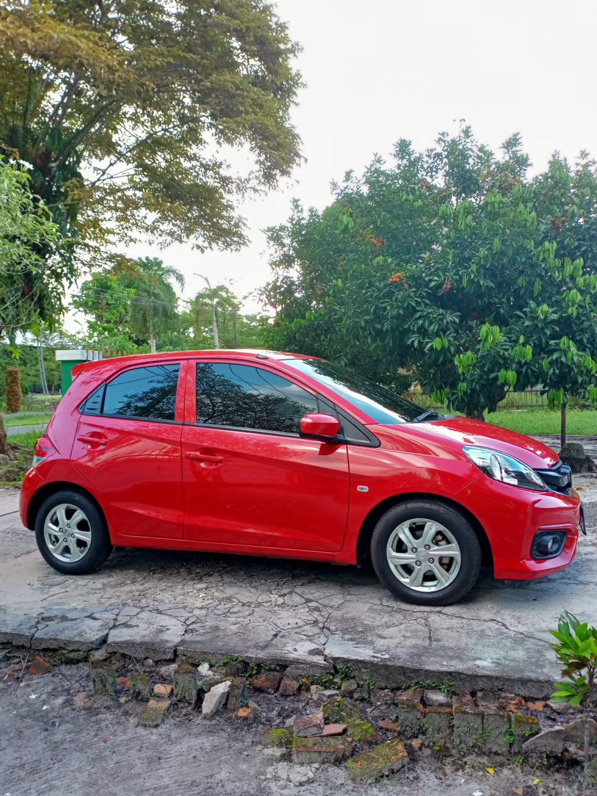 2018 Honda Brio  Satya E MT 2018 Honda Brio  Satya E MT