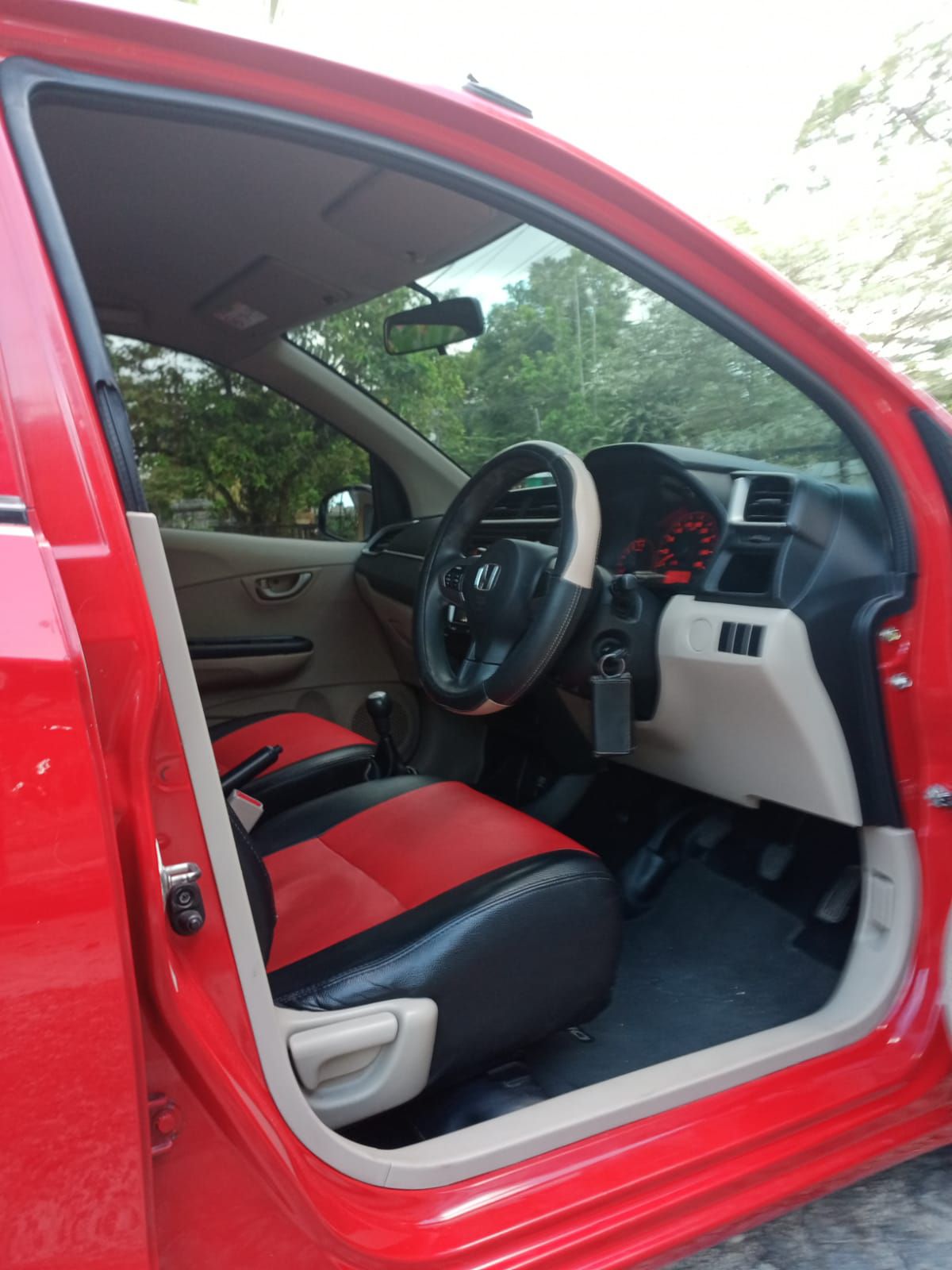 2018 Honda Brio  Satya E MT 2018 Honda Brio  Satya E MT