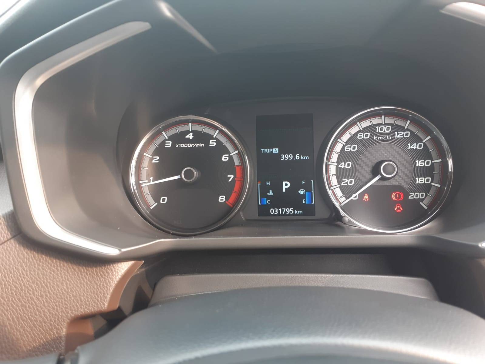 2021 Mitsubishi Xpander Cross Premium CVT 2021 Mitsubishi Xpander Cross Premium CVT