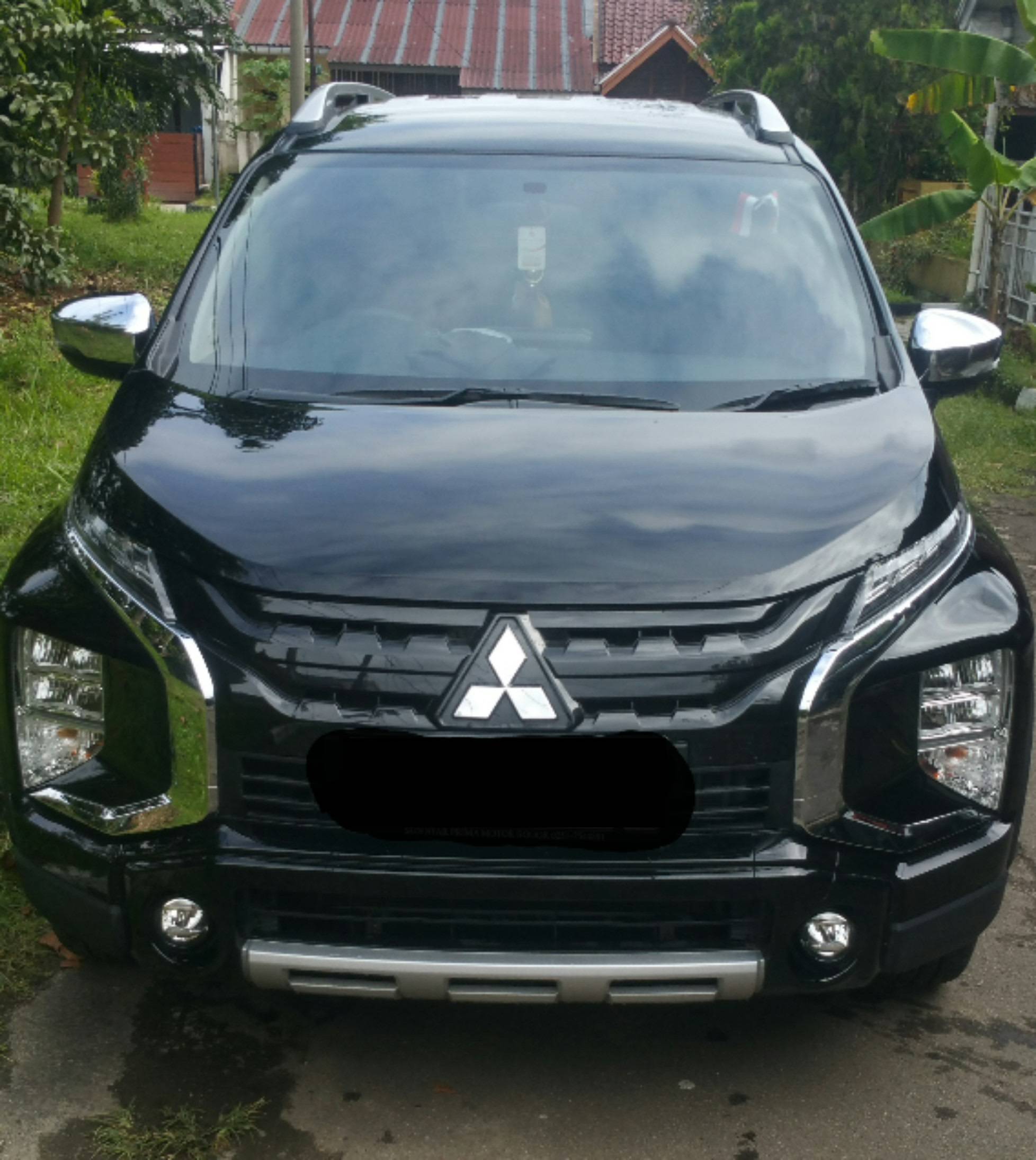 Second Hand 2022 Mitsubishi Xpander Cross MT Second Hand 2022 Mitsubishi Xpander Cross MT