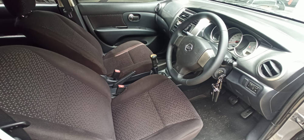 Beli mobil bekas