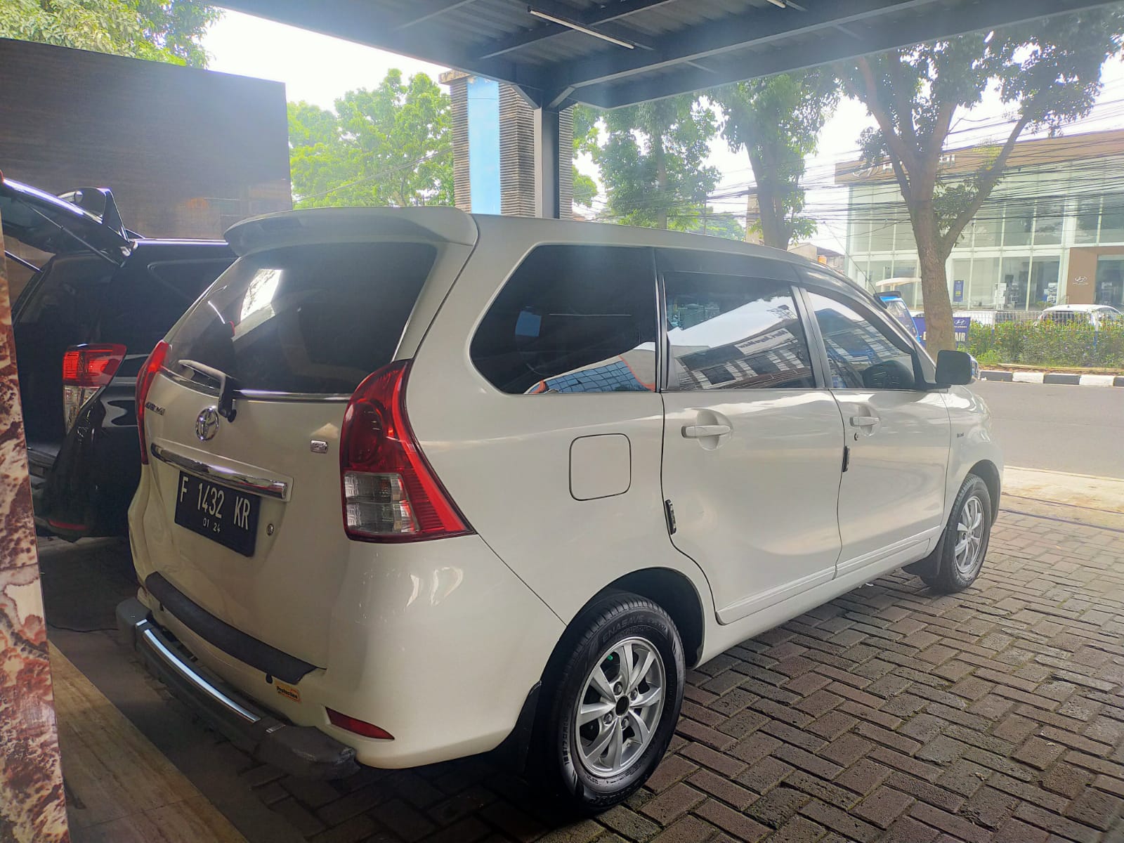 2013 Toyota Avanza 2013 Toyota Avanza