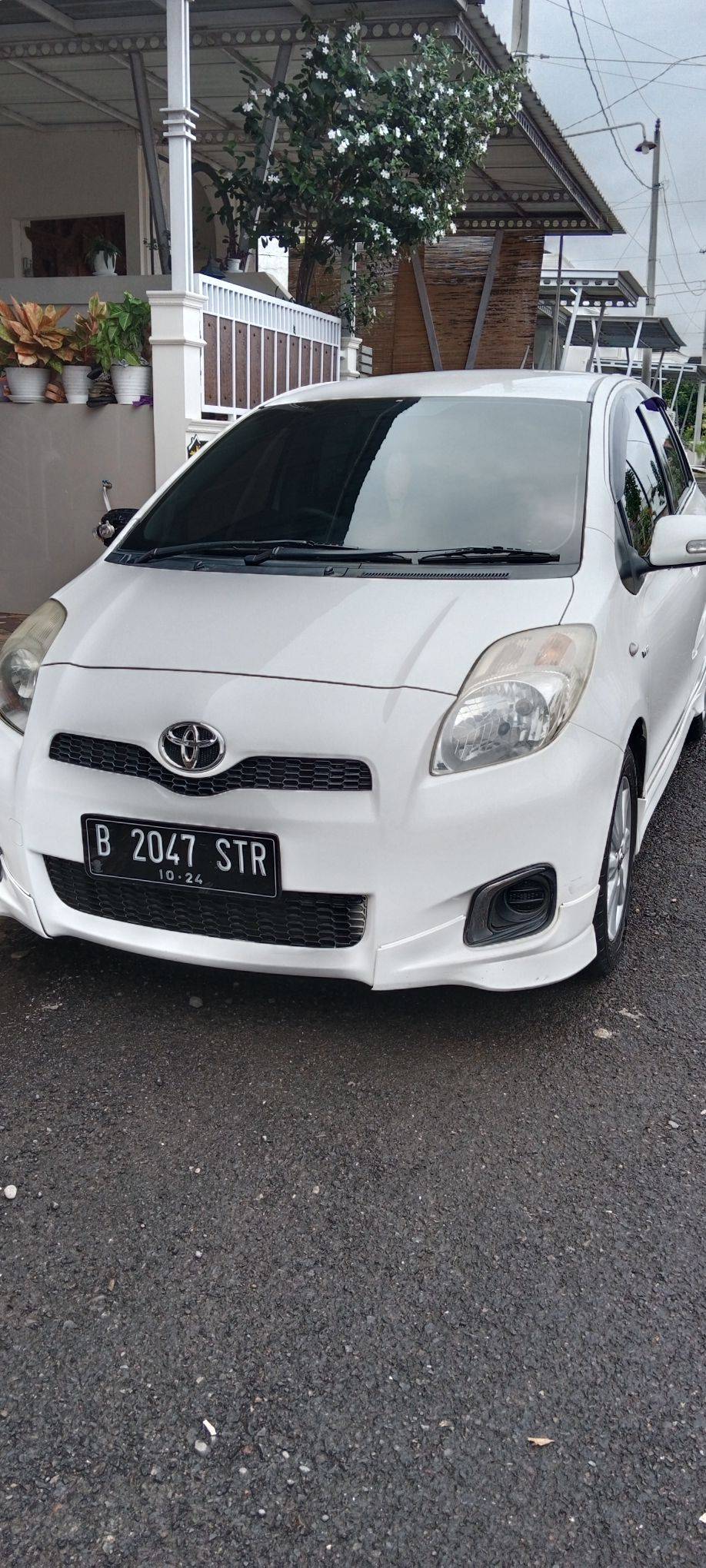 Second Hand 2012 Toyota Yaris TRD E Grade M/T