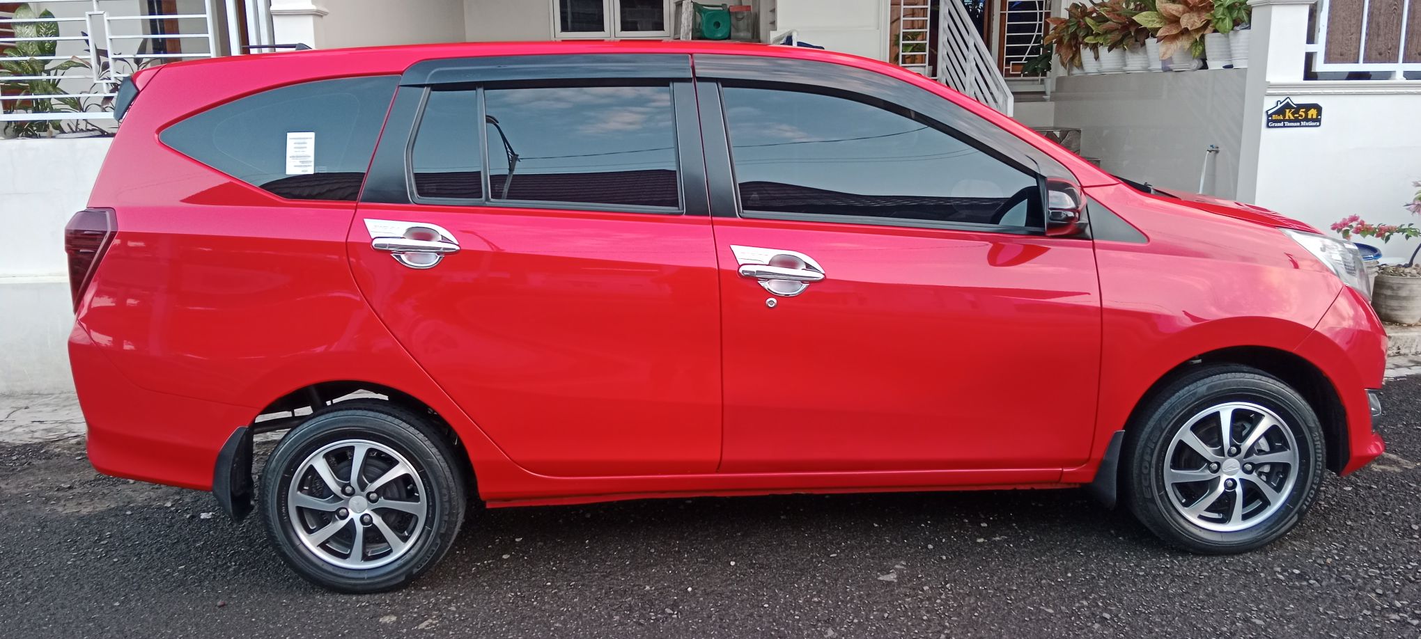 2019 Daihatsu Sigra 1.2 R DLX MT 2019 Daihatsu Sigra 1.2 R DLX MT