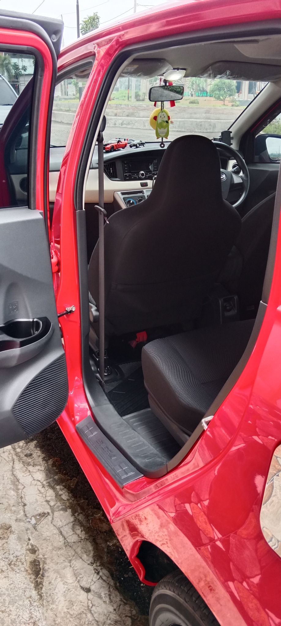 2019 Daihatsu Sigra 1.2 R DLX MT 2019 Daihatsu Sigra 1.2 R DLX MT