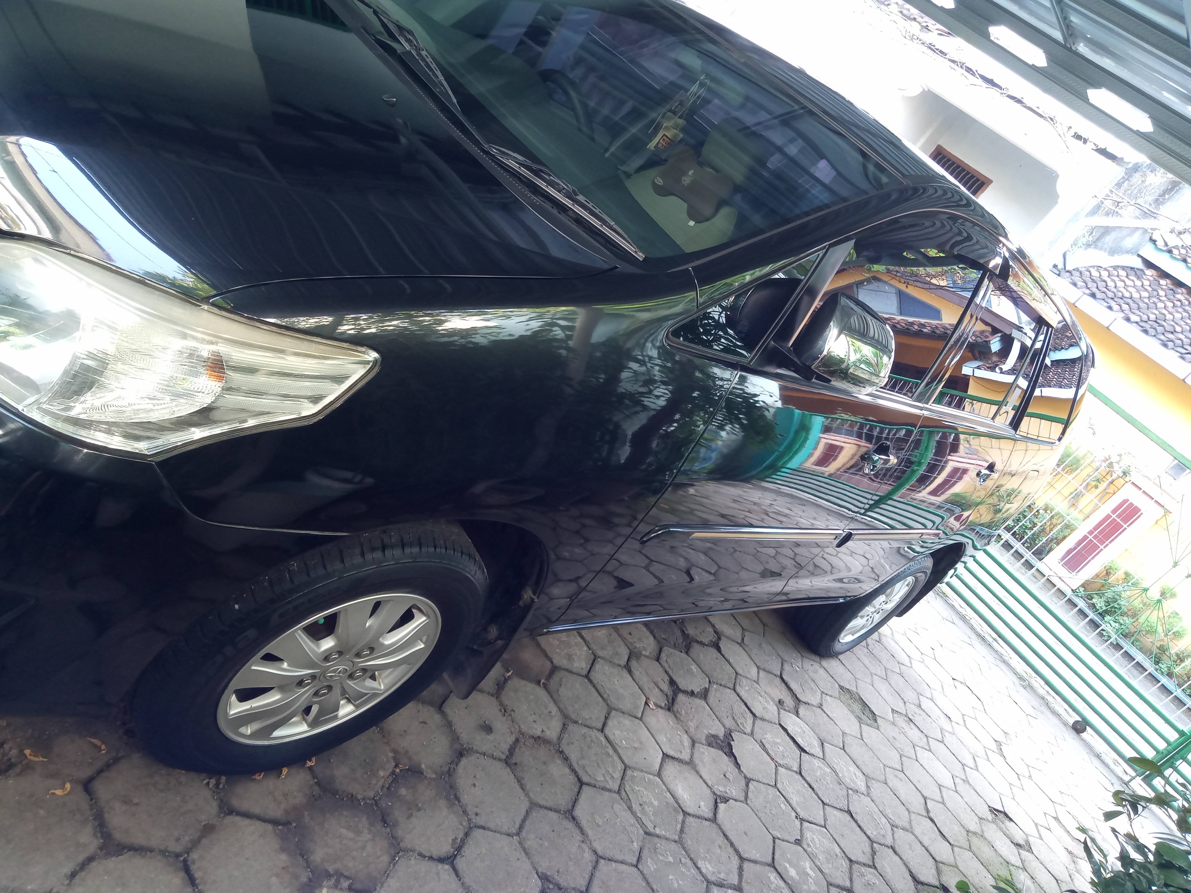 2013 Toyota Kijang Innova 2.0 G AT LUX 2013 Toyota Kijang Innova 2.0 G AT LUX