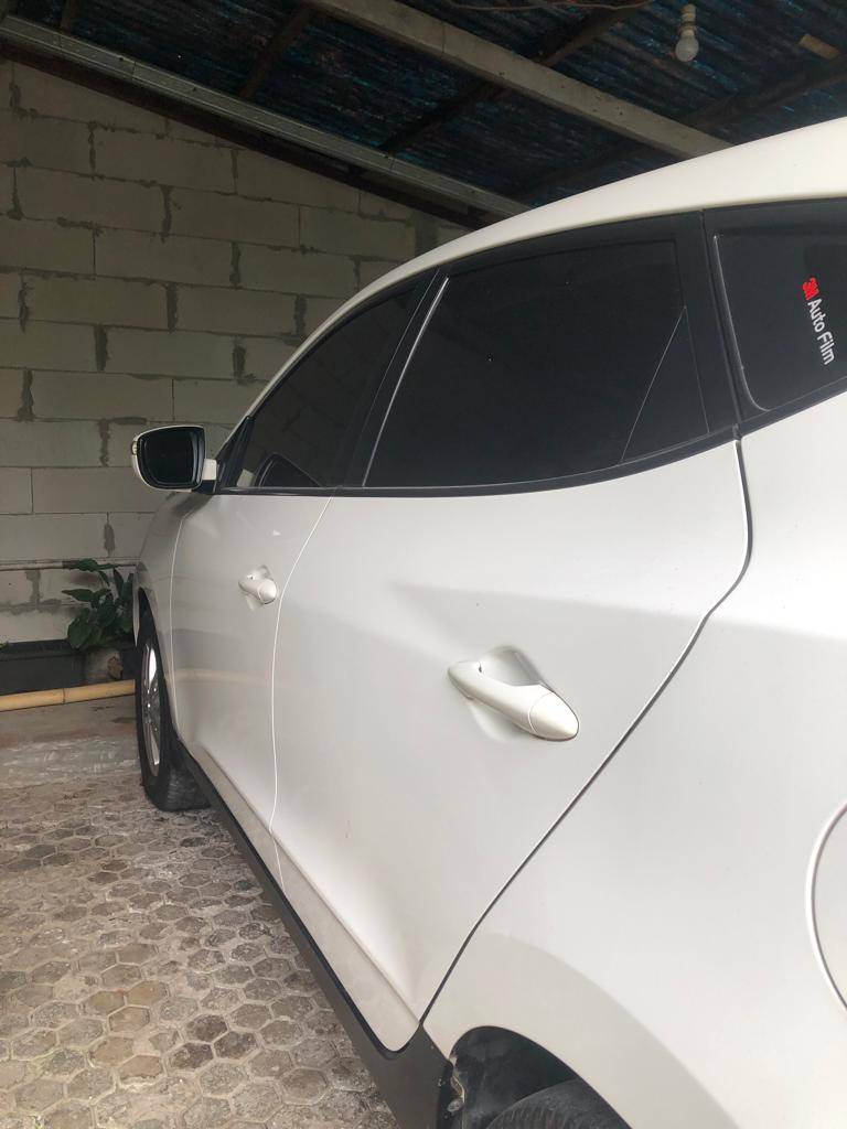 2012 Hyundai Tucson 2.0L GLS AT 2012 Hyundai Tucson 2.0L GLS AT