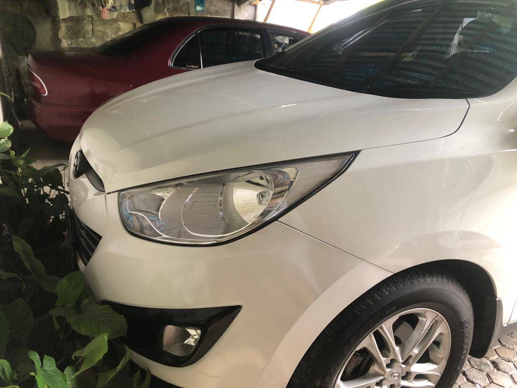 2012 Hyundai Tucson 2.0L GLS AT 2012 Hyundai Tucson 2.0L GLS AT