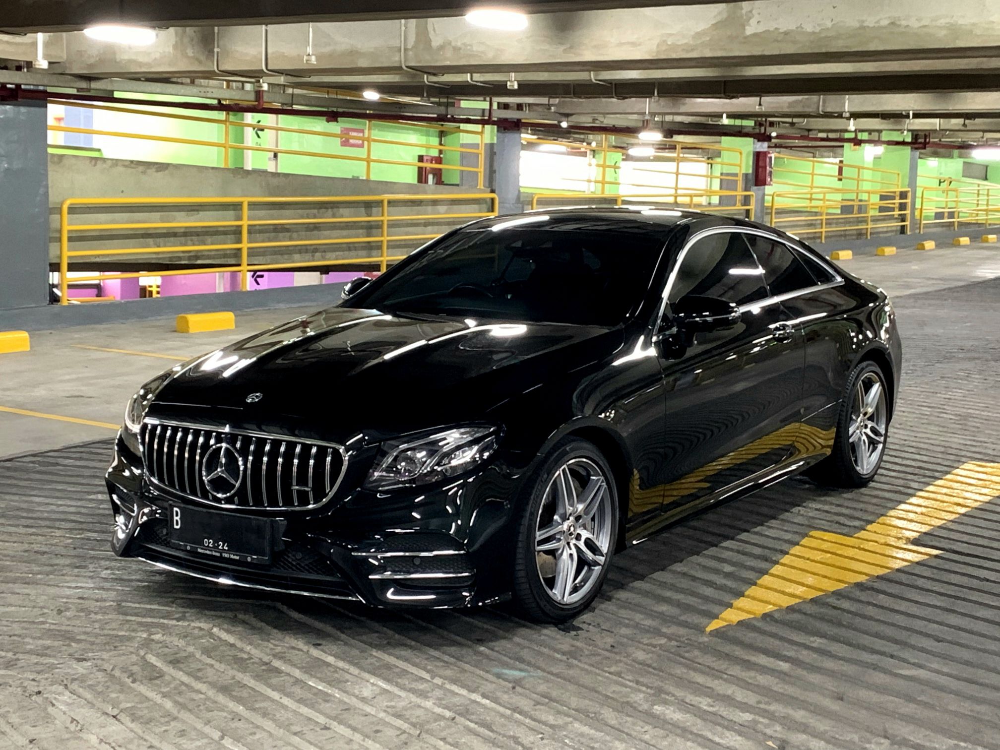 2018 Mercedes Benz E-Class E 300 Coupe AMG Line Bekas 2018 Mercedes Benz E-Class E 300 Coupe AMG Line Bekas
