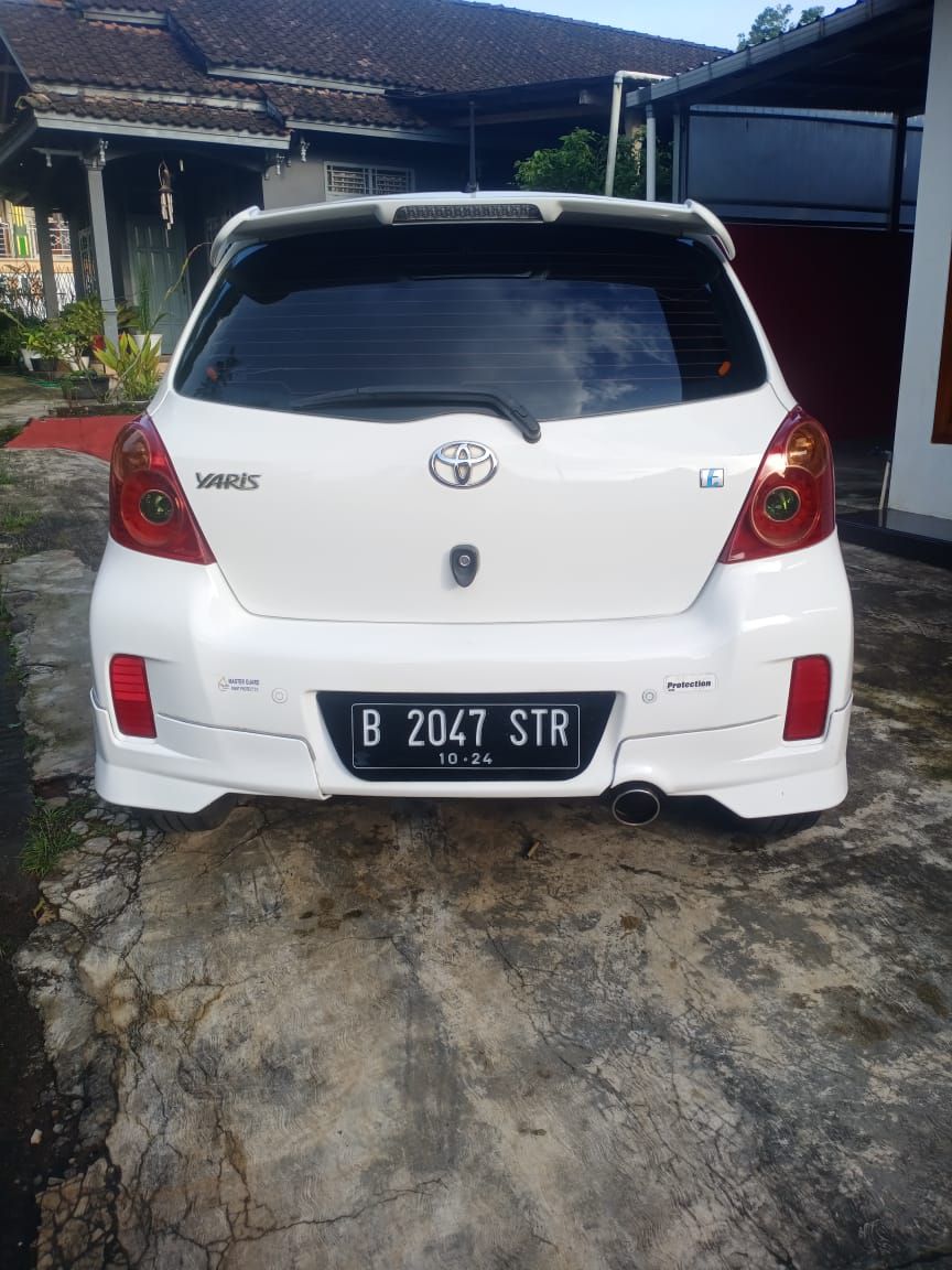 2012 Toyota Yaris E Grade M/T 2012 Toyota Yaris E Grade M/T