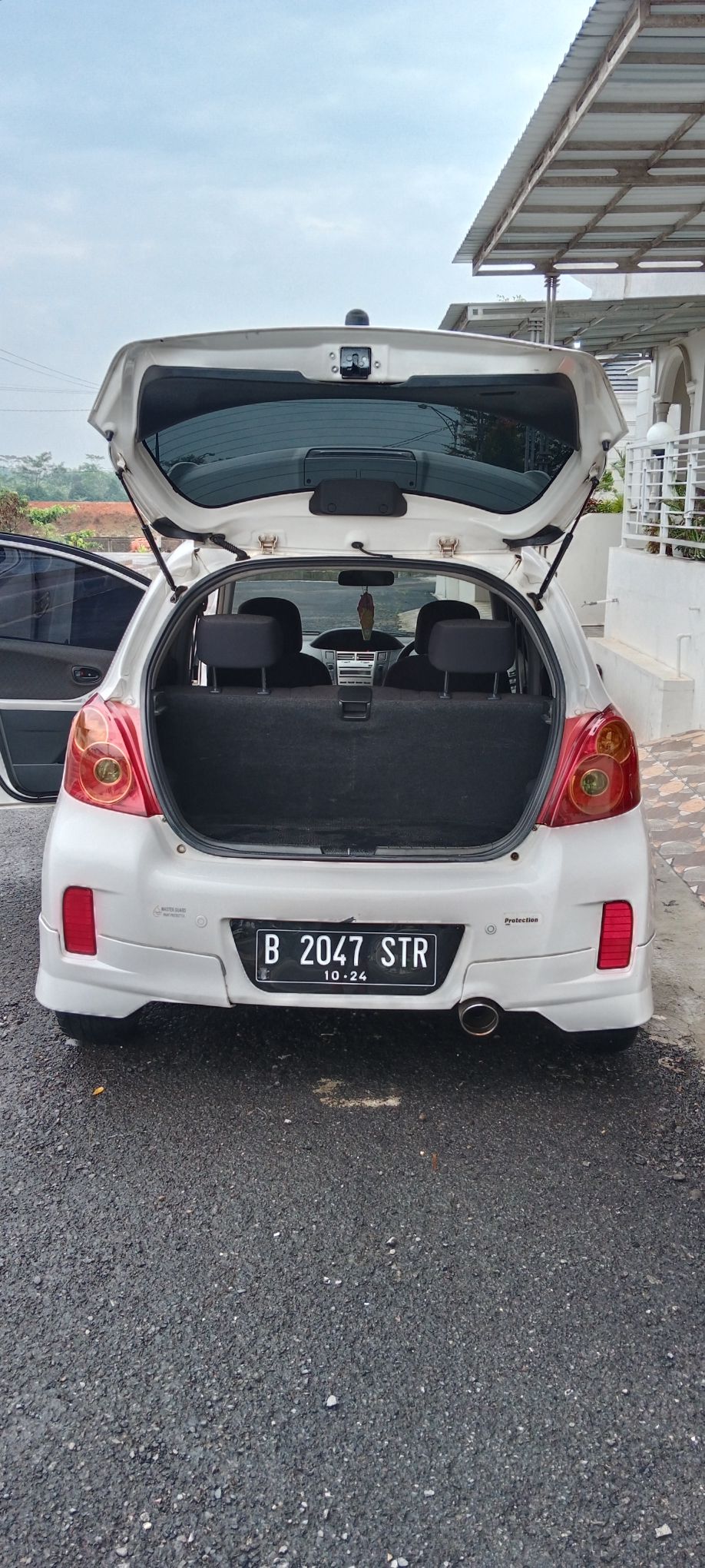 2012 Toyota Yaris E Grade M/T 2012 Toyota Yaris E Grade M/T