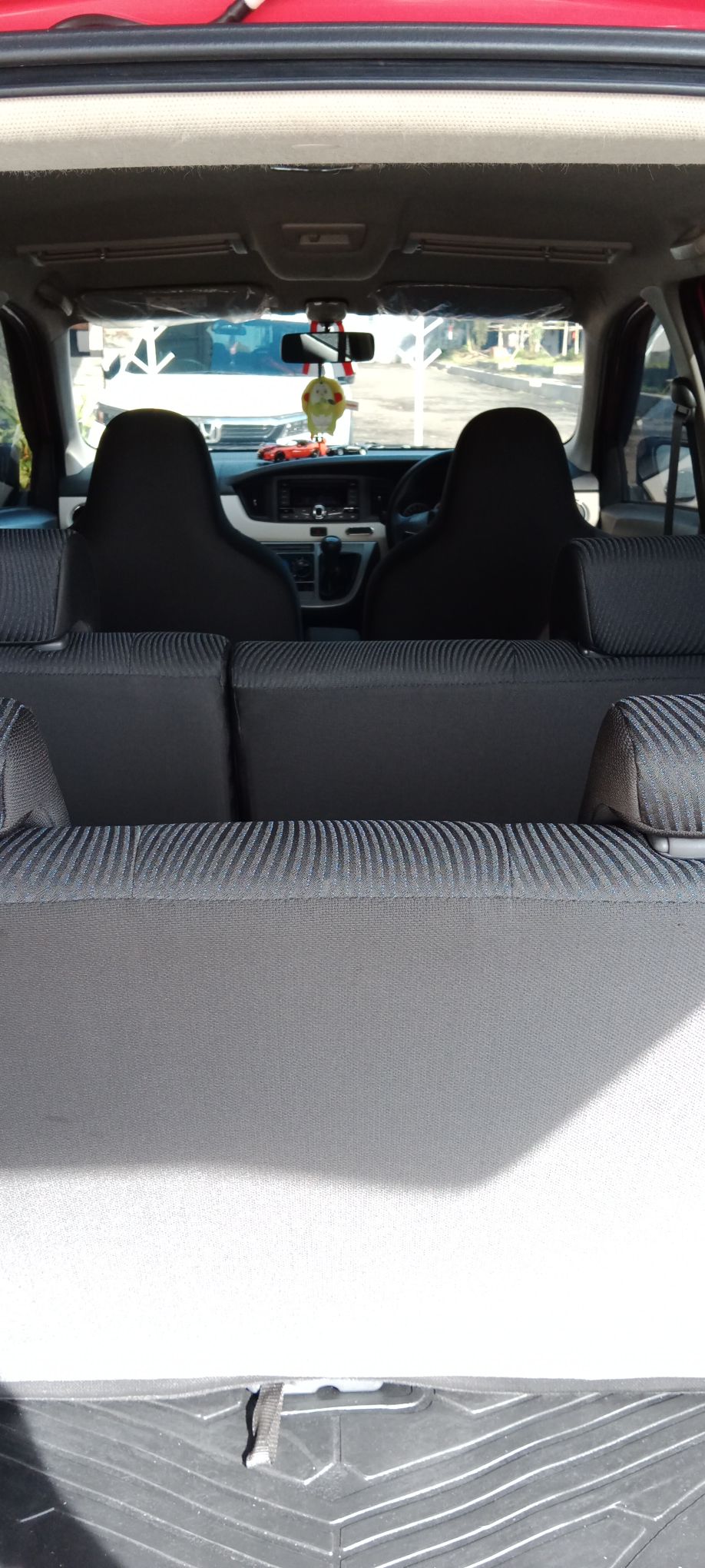 2012 Daihatsu Sigra 1.2 R DLX MT 2012 Daihatsu Sigra 1.2 R DLX MT