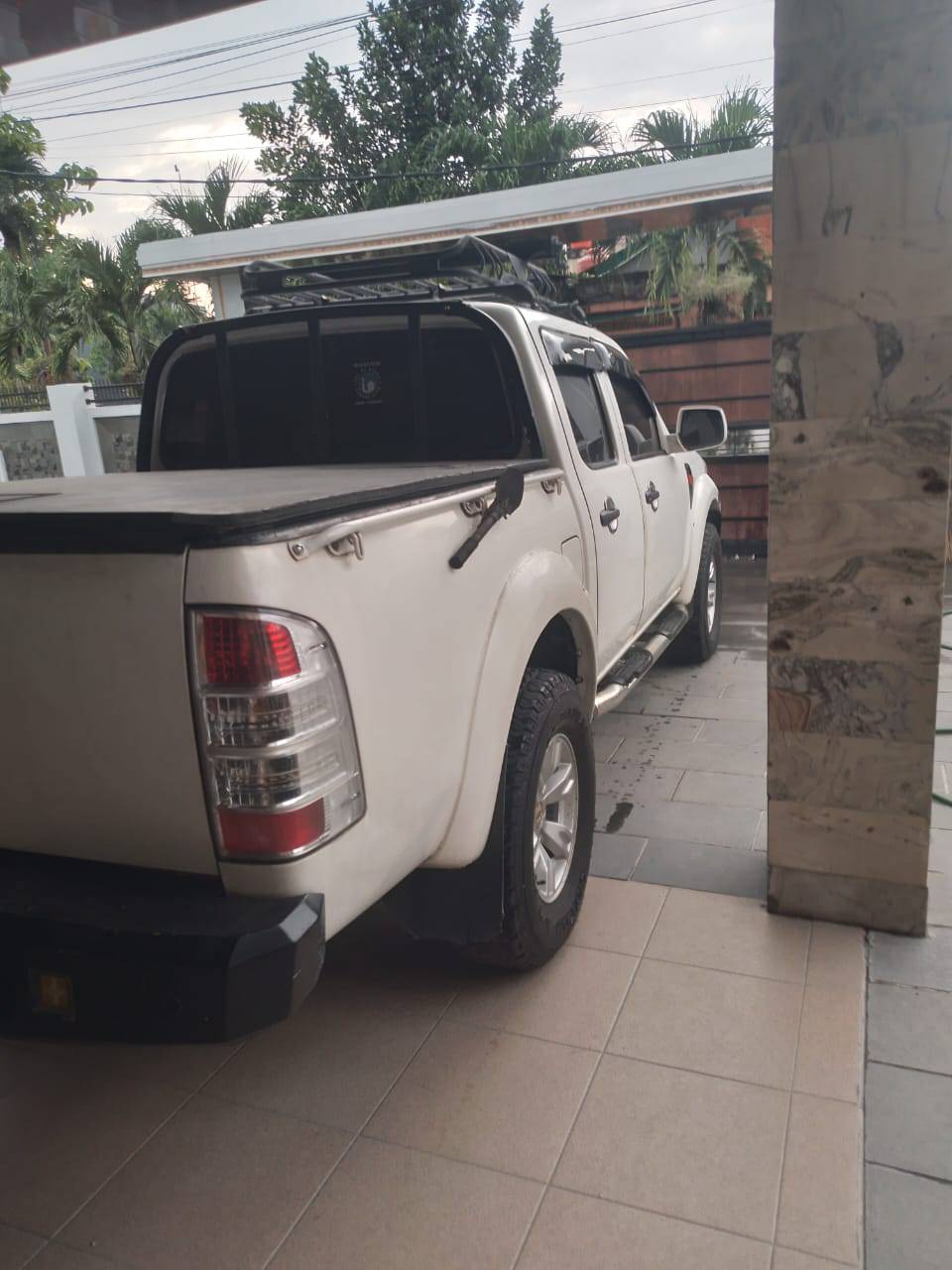 Second Hand 2011 Ford Ranger DC BASE 4X4 MT AIRBAG