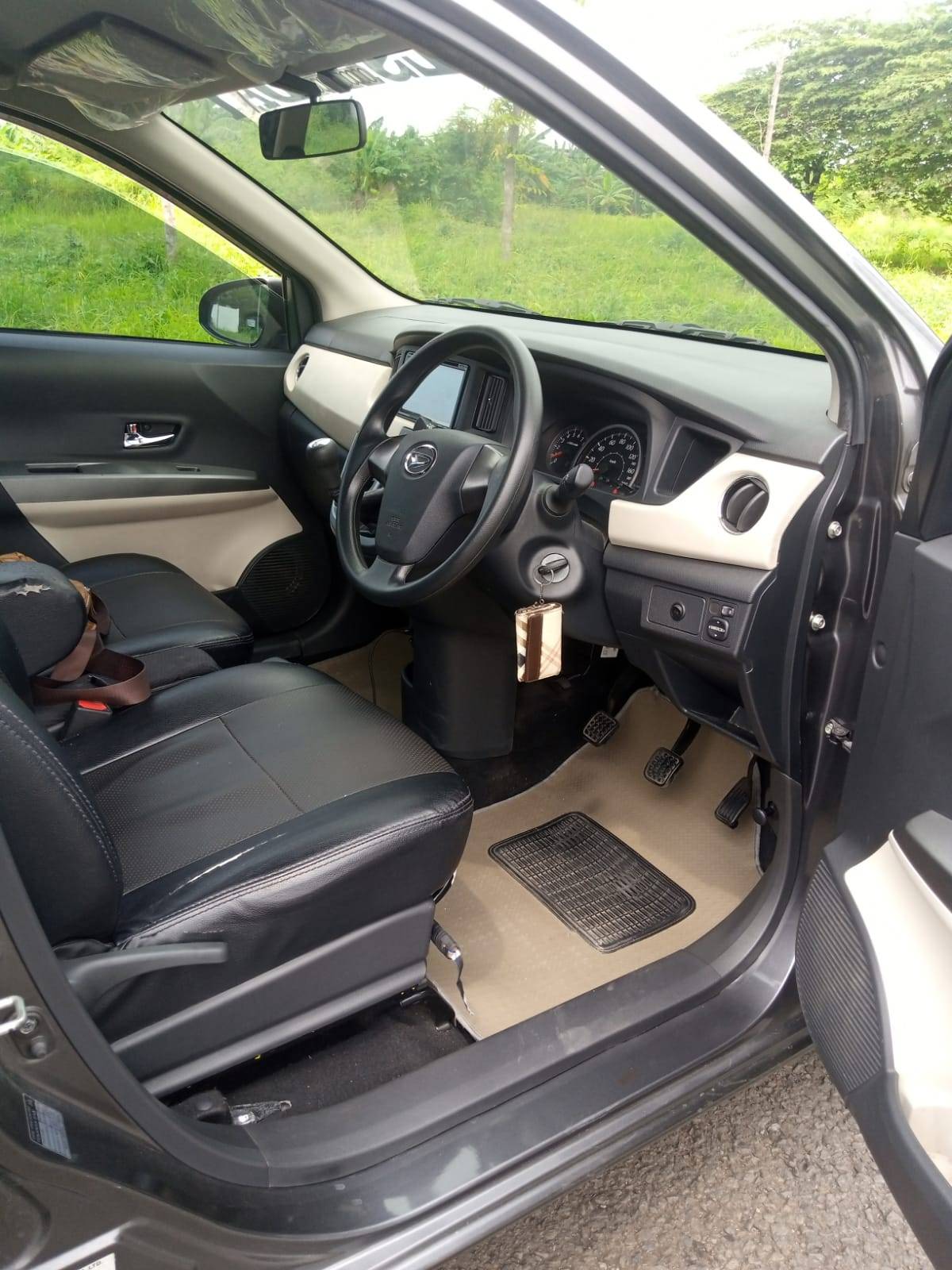 2019 Daihatsu Sigra 1.2 R DLX MT 2019 Daihatsu Sigra 1.2 R DLX MT